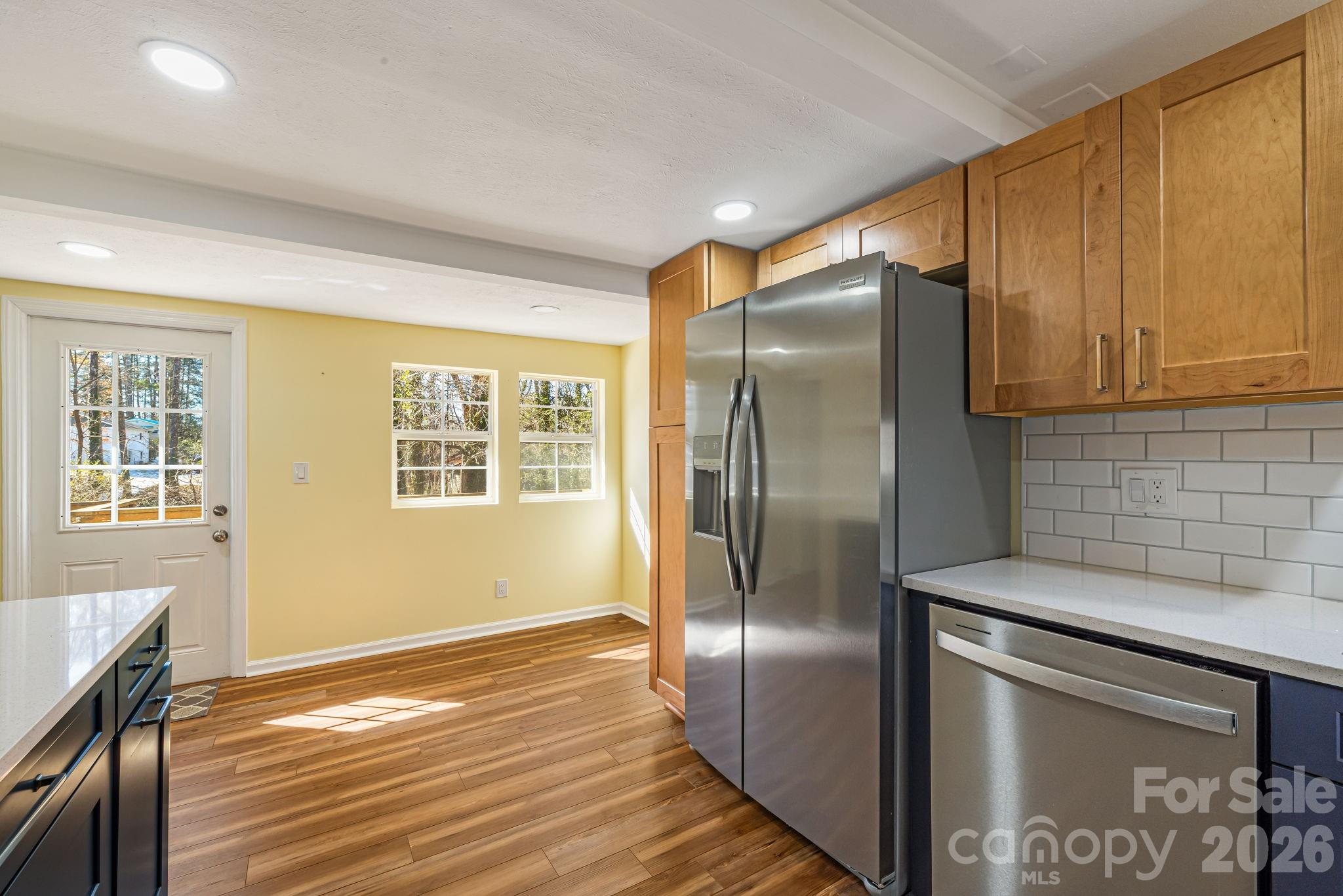 1015 Mountain View Street — Hendersonville