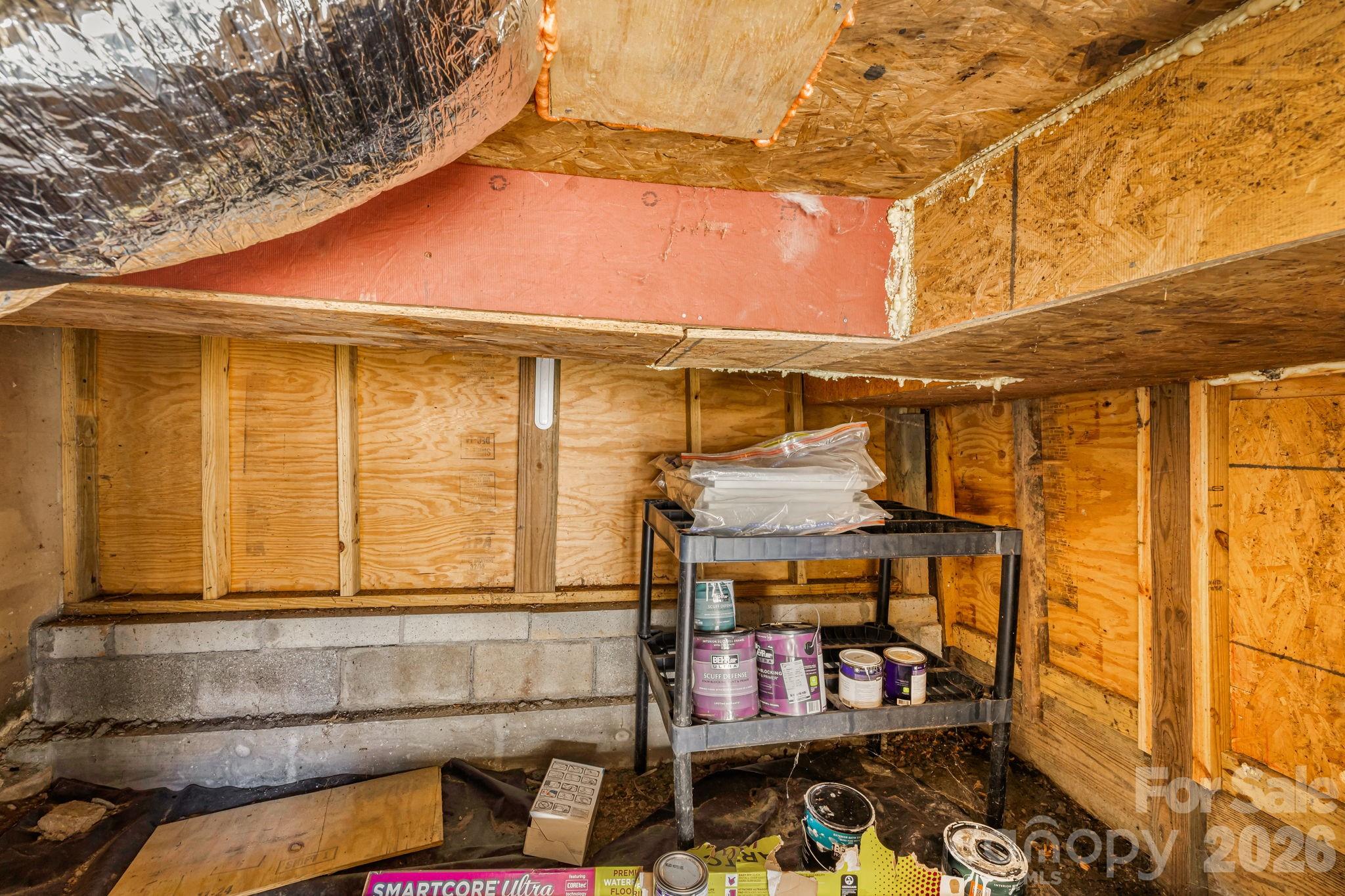 1015 Mountain View Street — Hendersonville