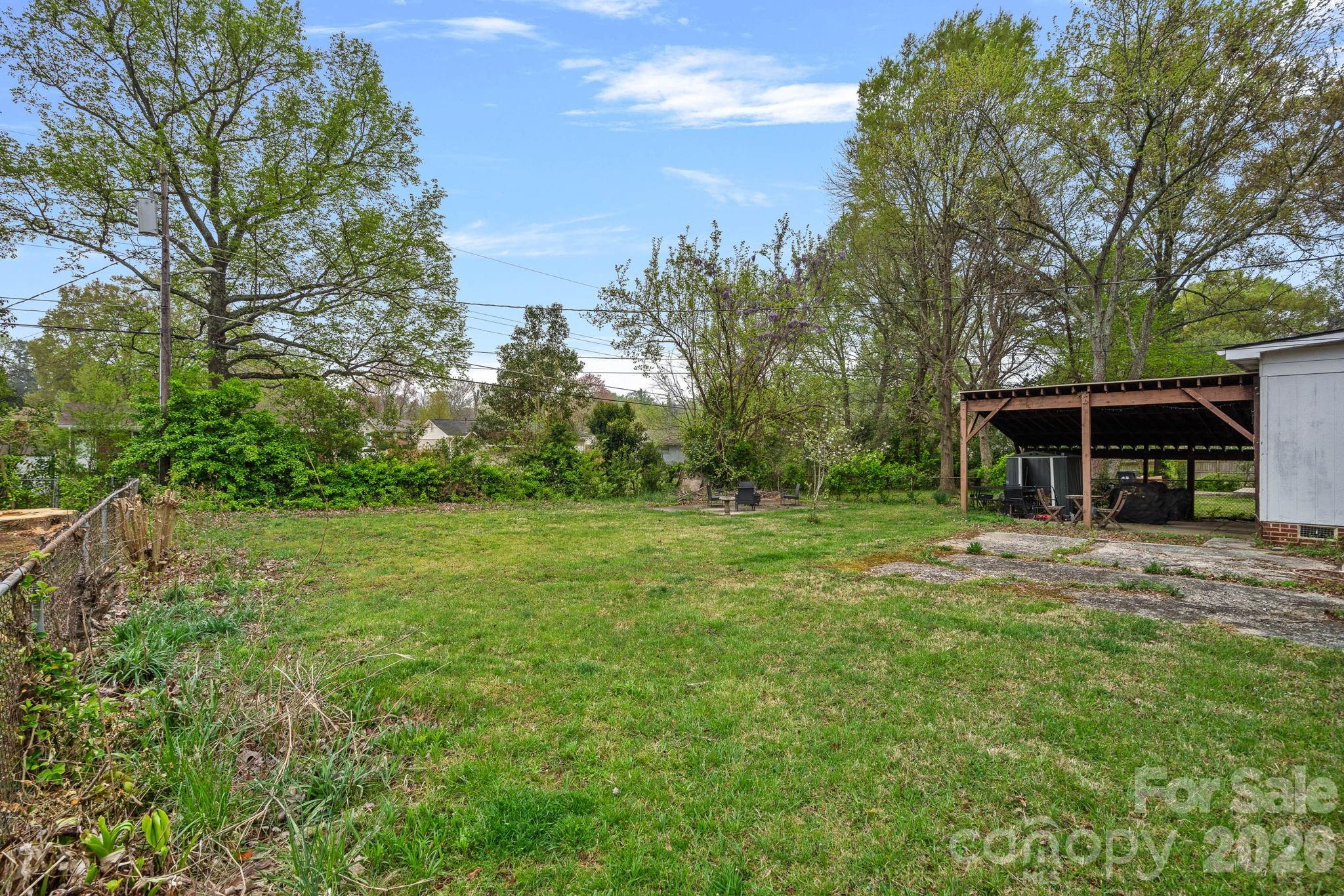 4314 Oak Forest Drive — Charlotte