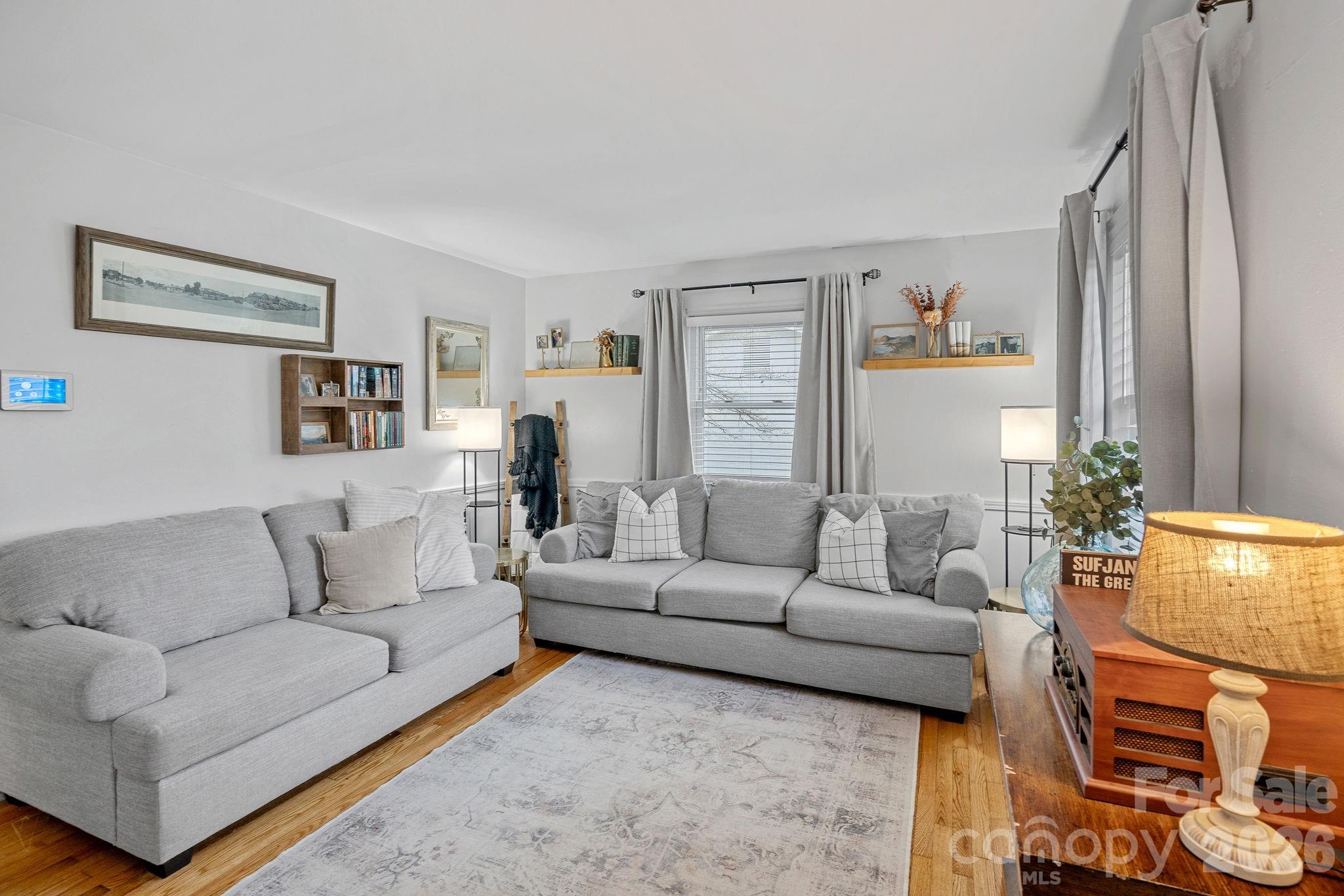 4314 Oak Forest Drive — Charlotte