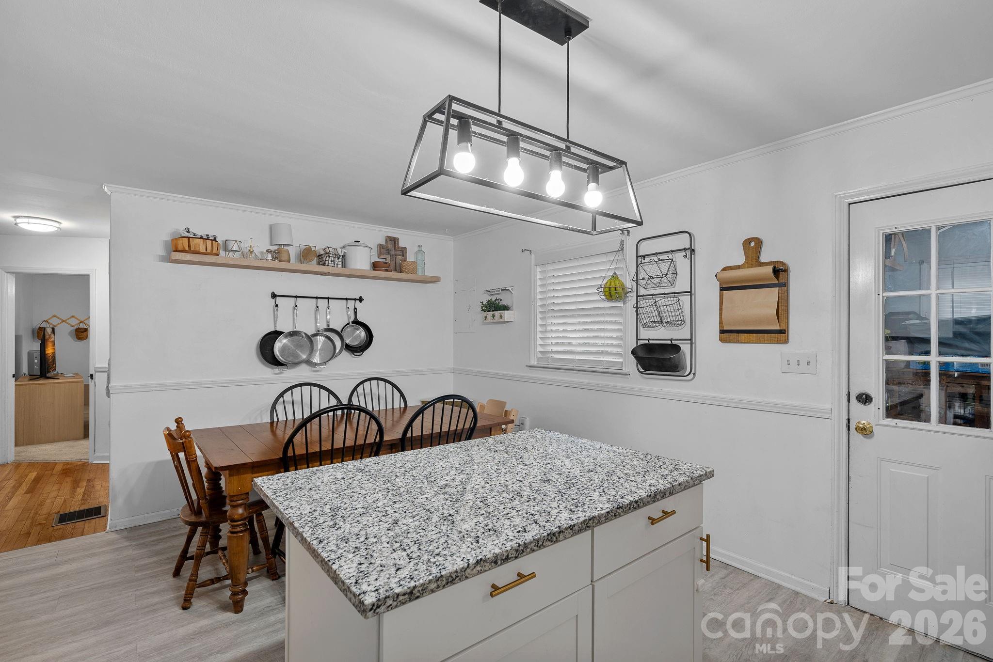 4314 Oak Forest Drive — Charlotte