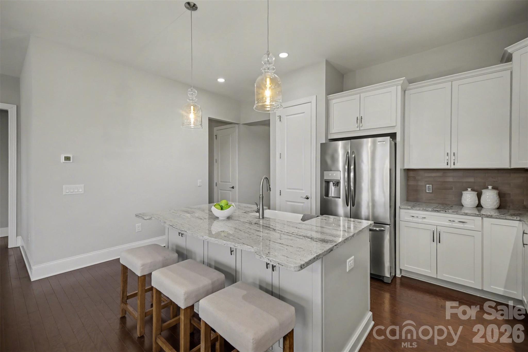 15828 Vale Ridge Drive — Charlotte