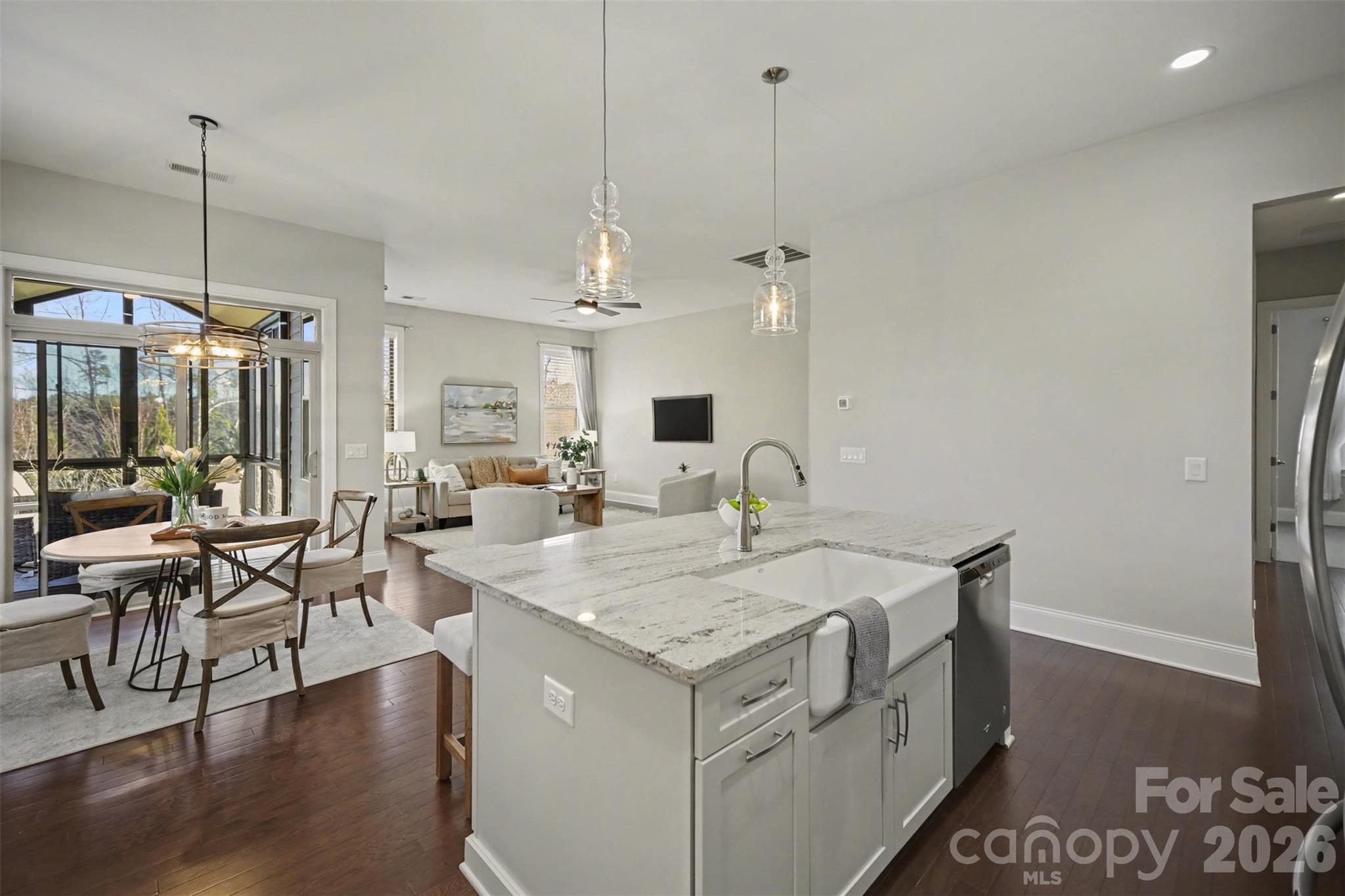 15828 Vale Ridge Drive — Charlotte
