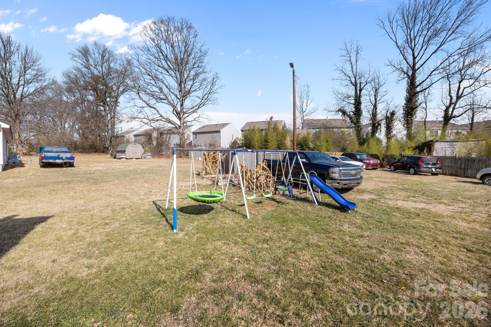 5400 Barnview Court — Charlotte