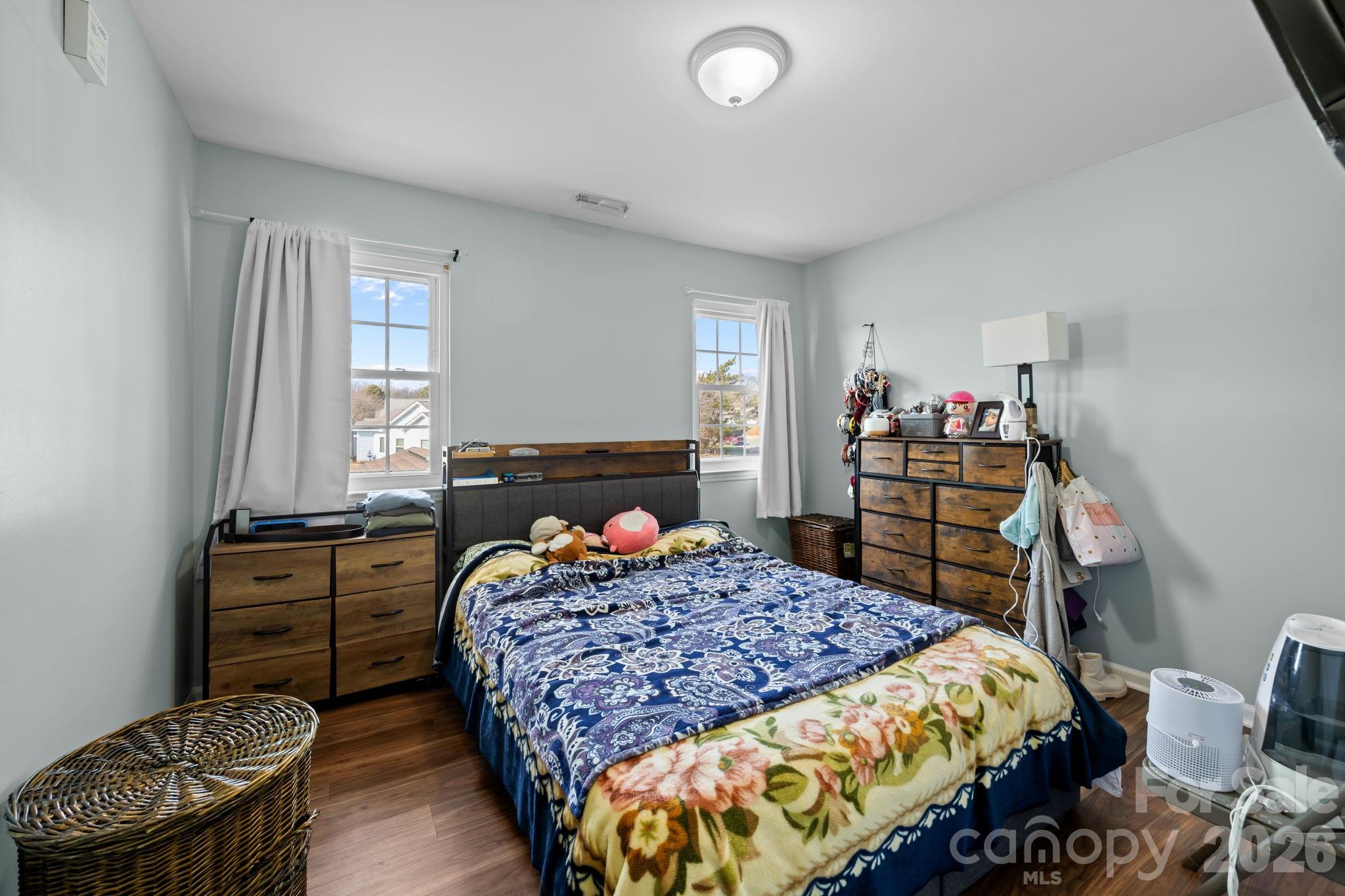5400 Barnview Court — Charlotte