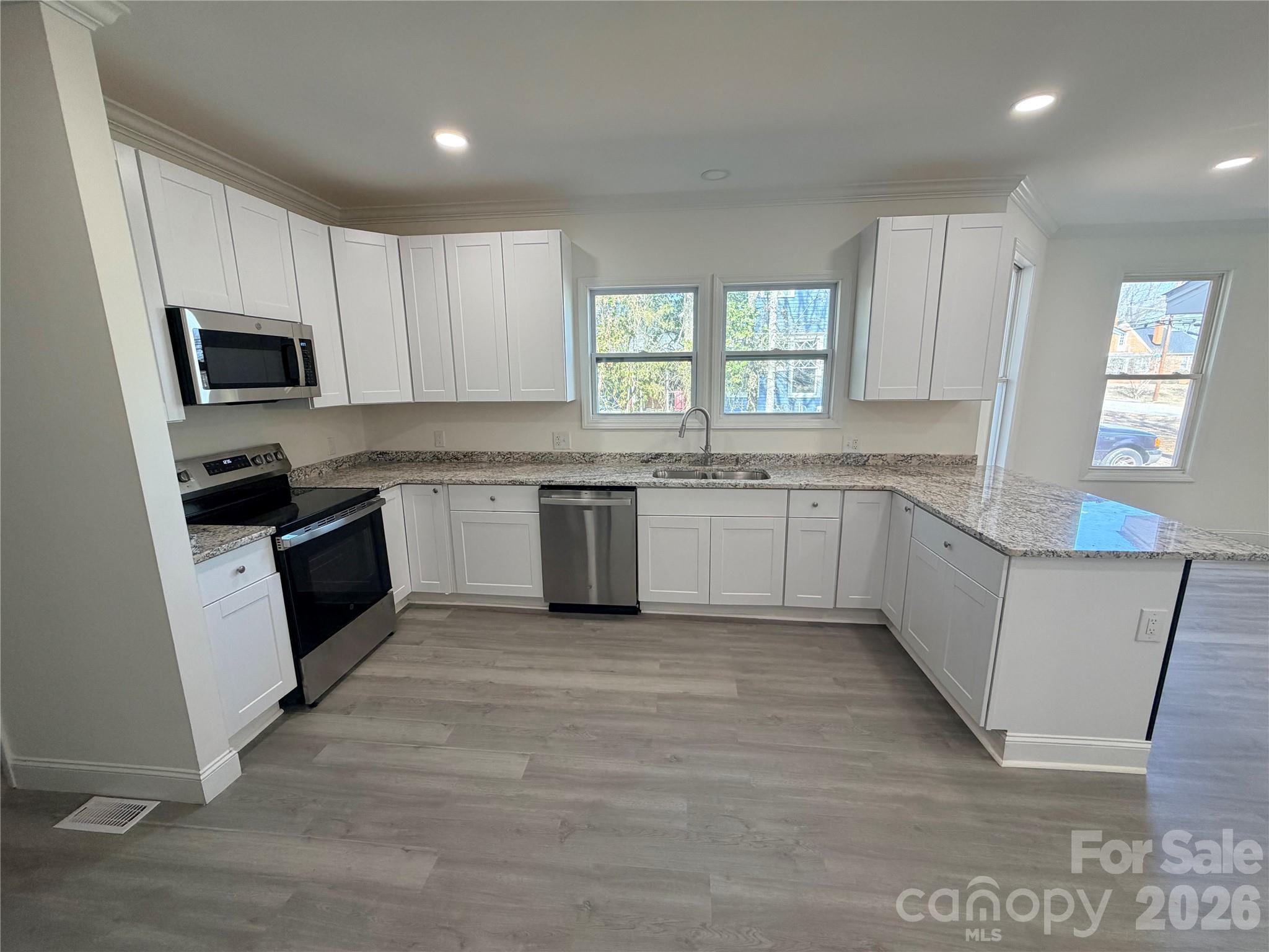 308 N Catawba Street — Lancaster