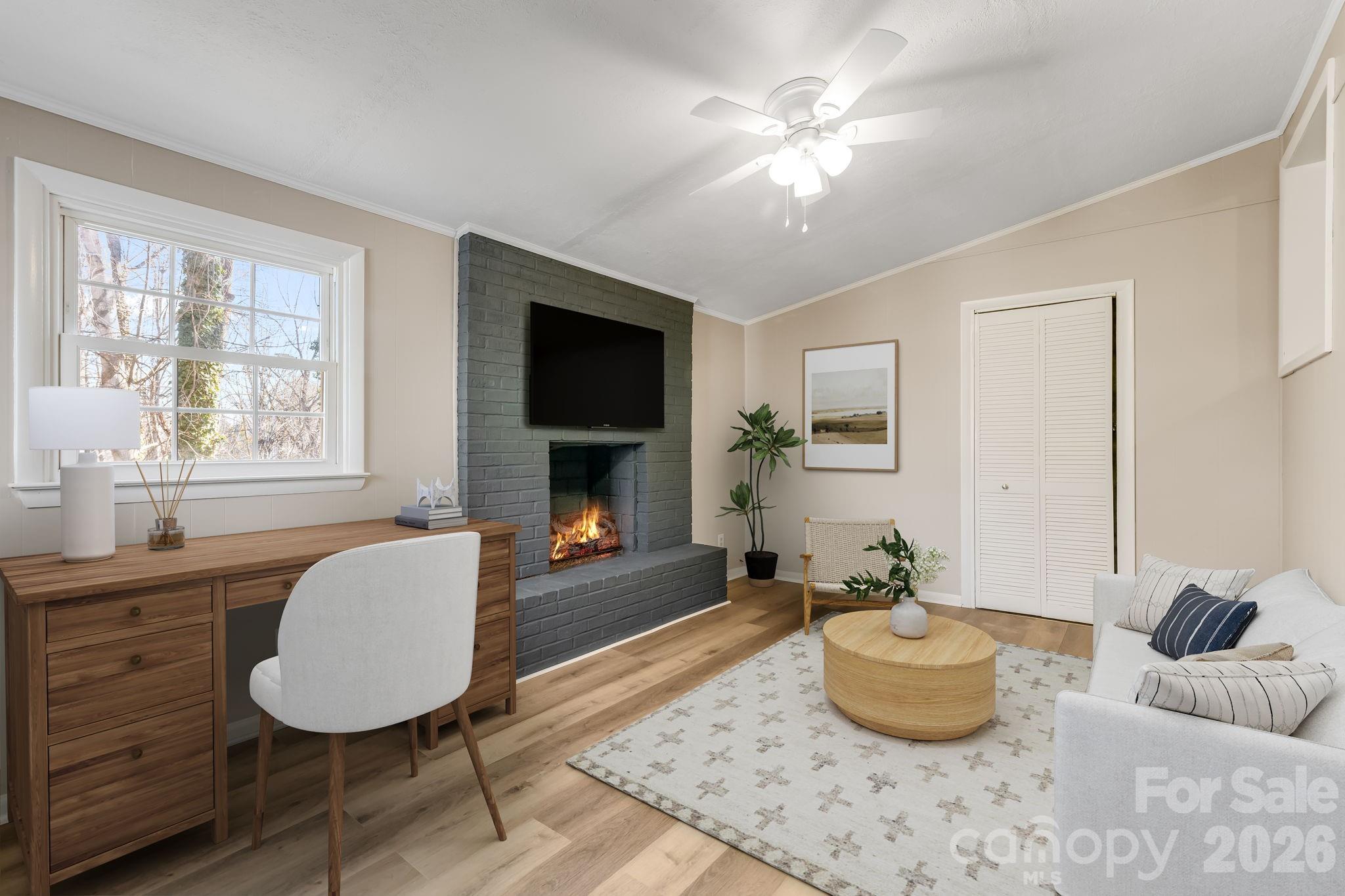 64 Pleasant Ridge Drive — Asheville