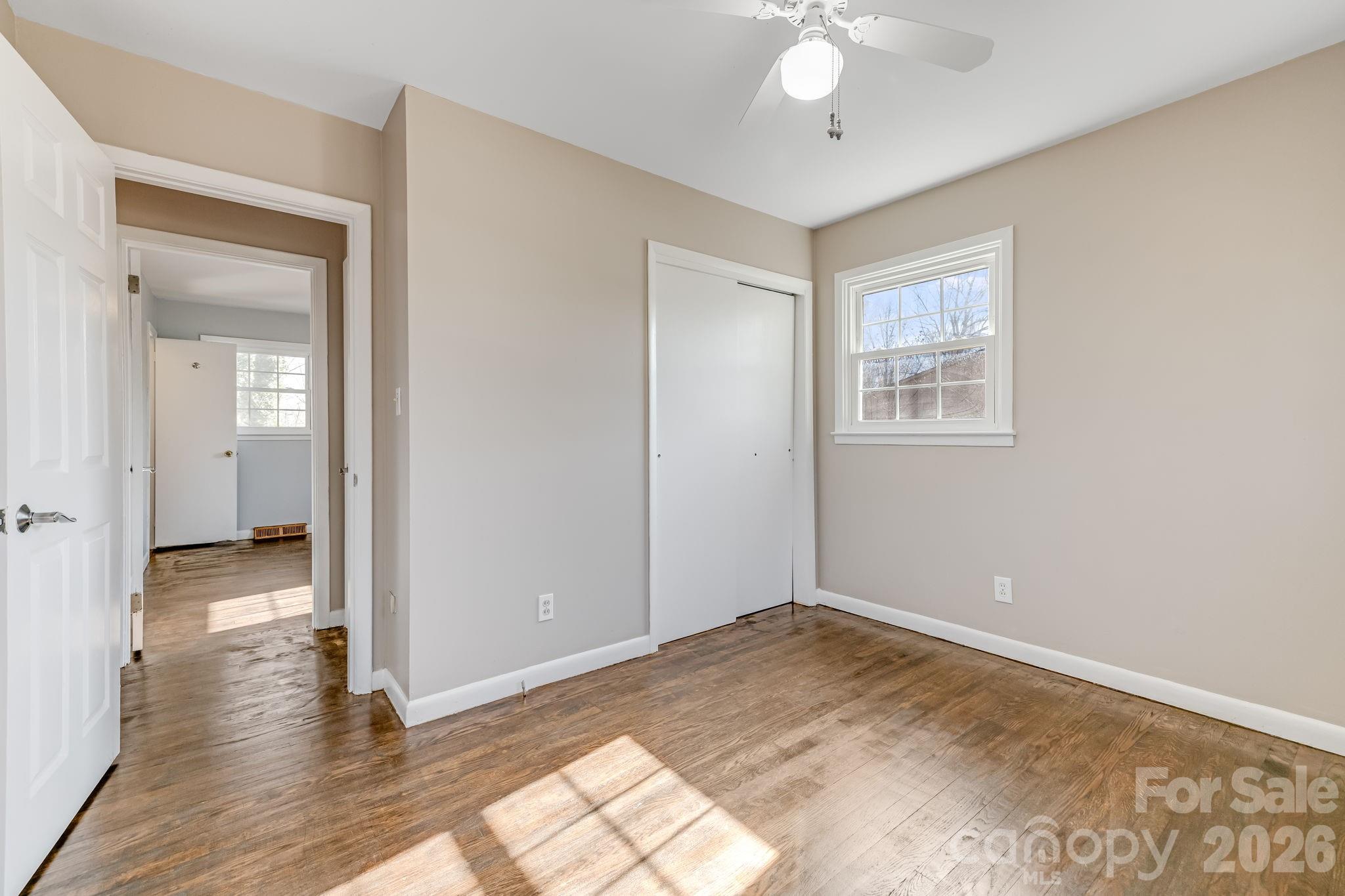 64 Pleasant Ridge Drive — Asheville