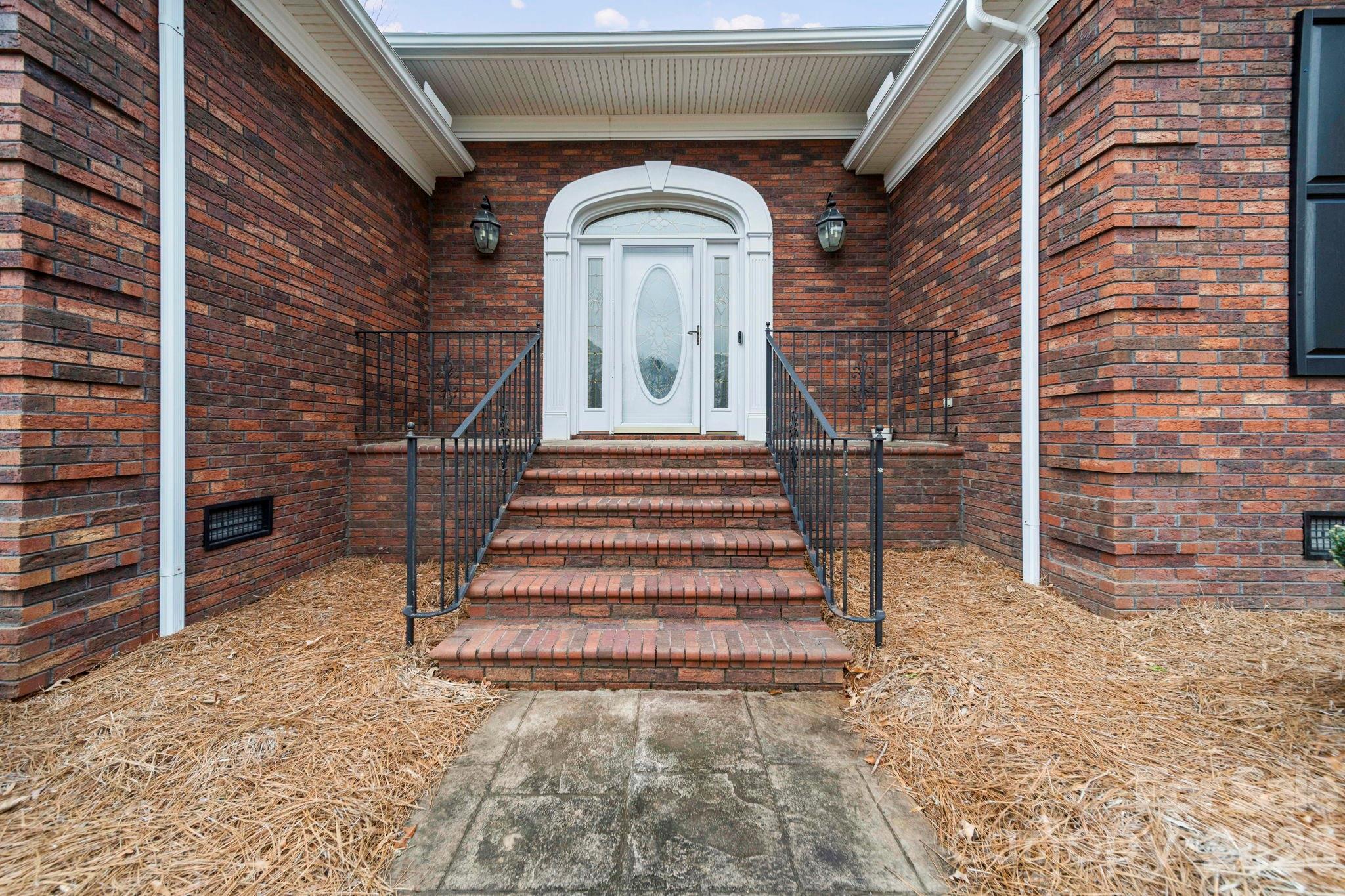 2800 N Rocky River Road — Monroe