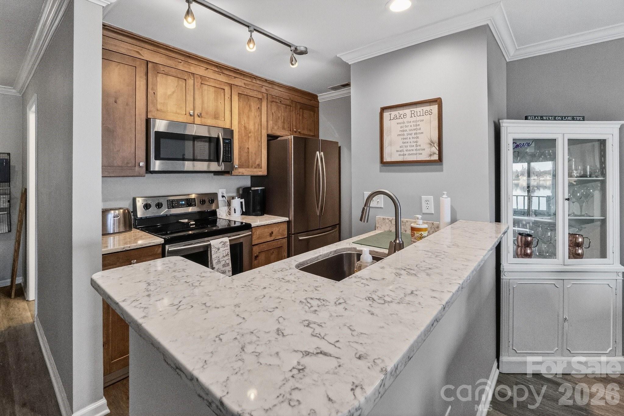 367 Northwest Drive — Davidson