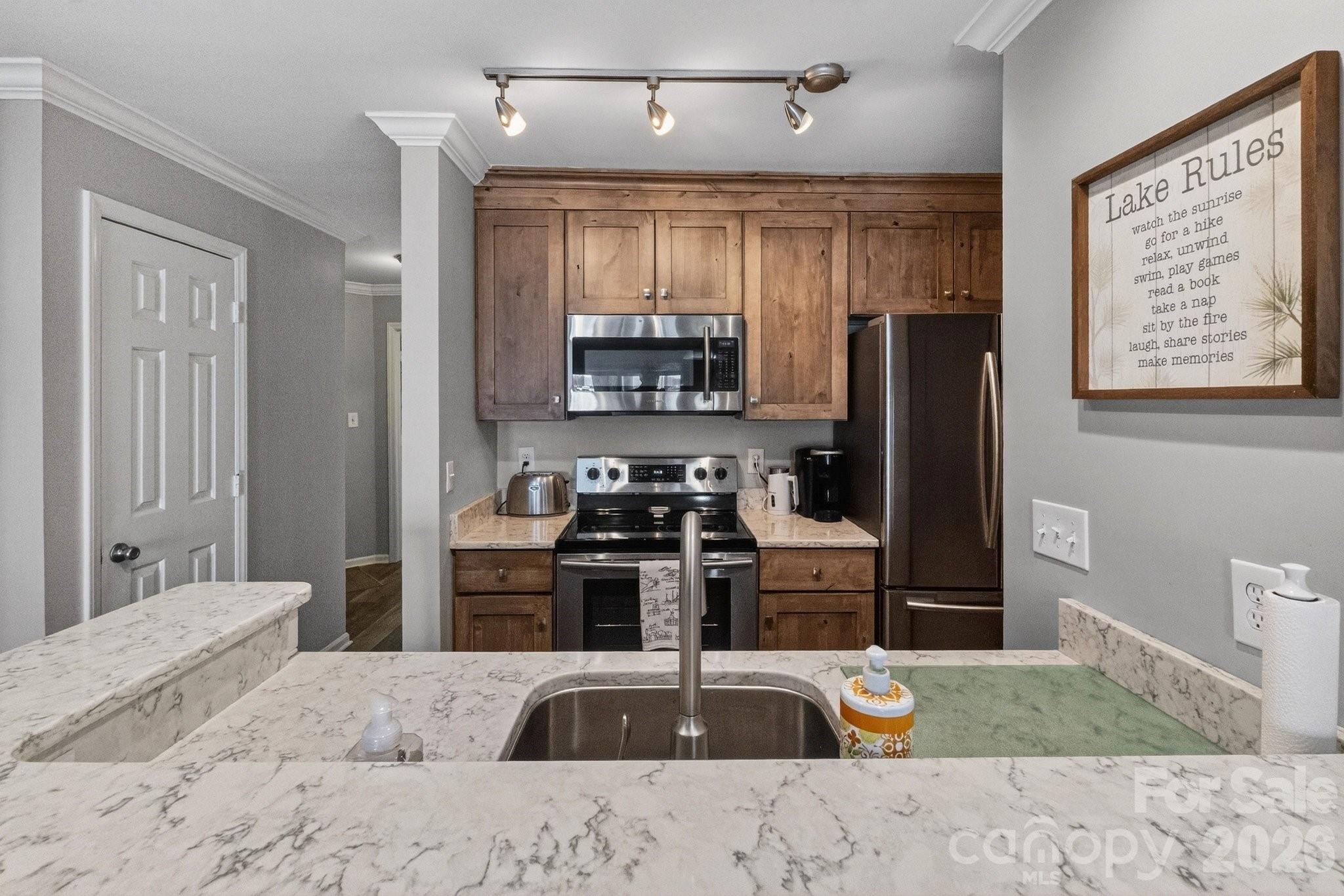 367 Northwest Drive — Davidson