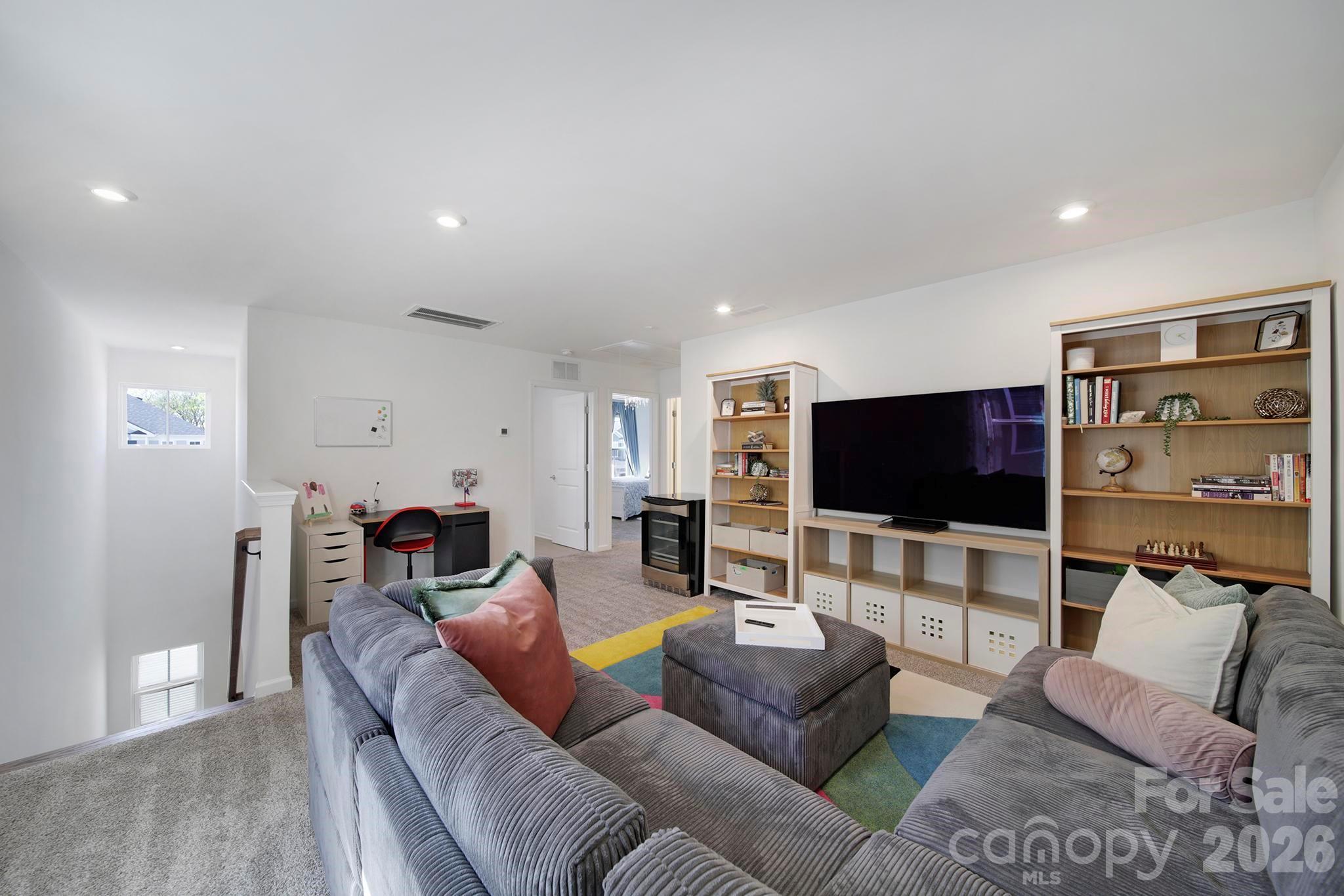 14125 Canemeadow Drive — Charlotte