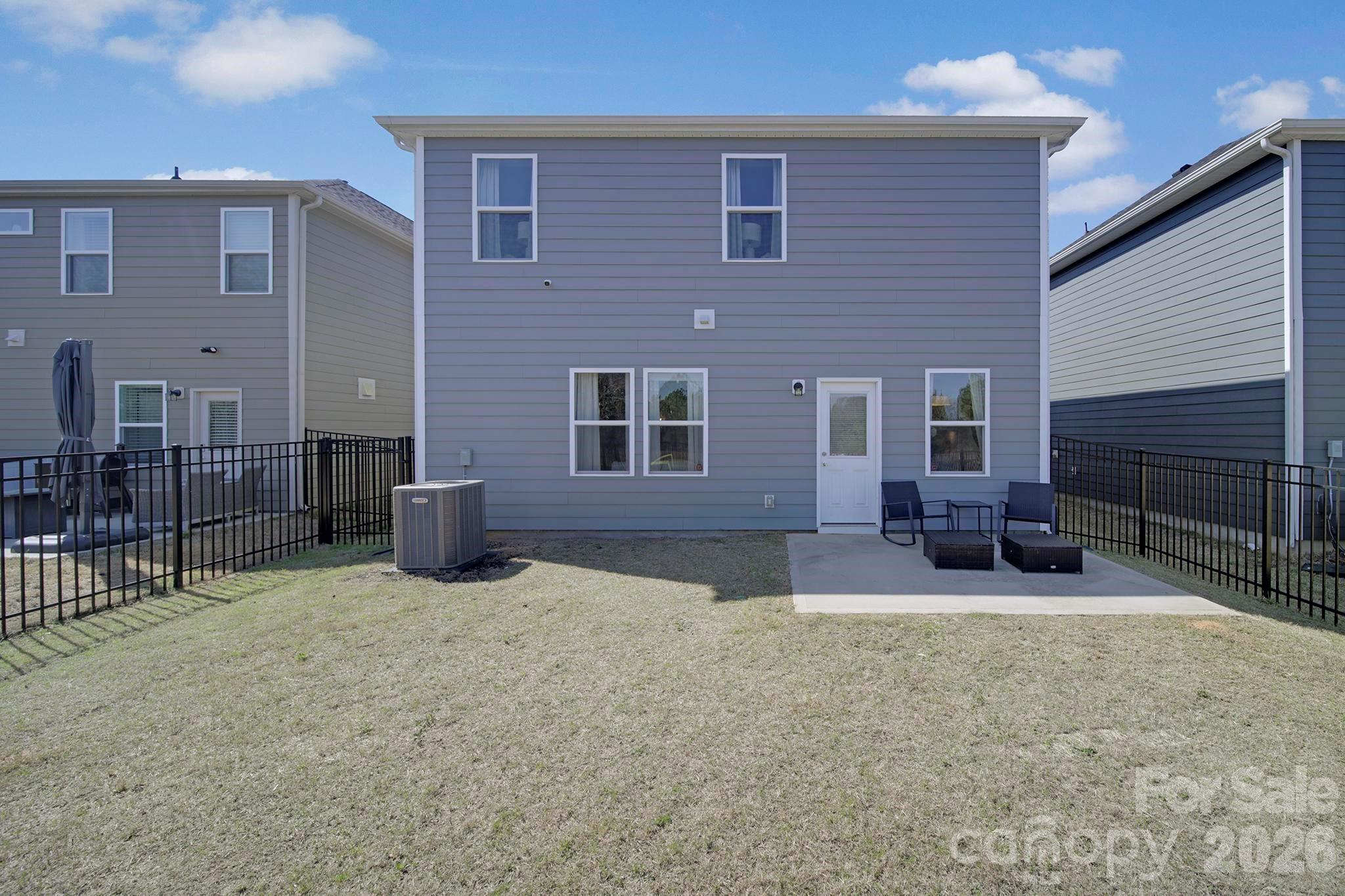 14125 Canemeadow Drive — Charlotte