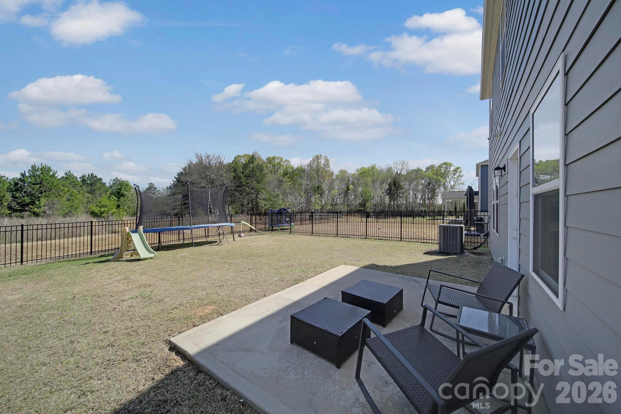 14125 Canemeadow Drive — Charlotte