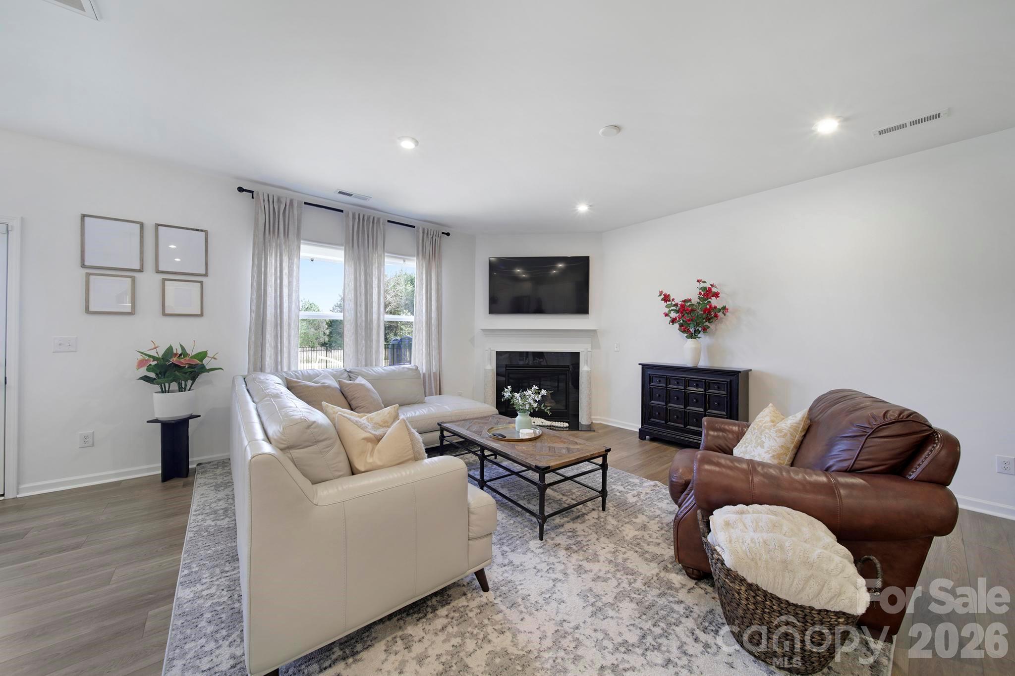 14125 Canemeadow Drive — Charlotte
