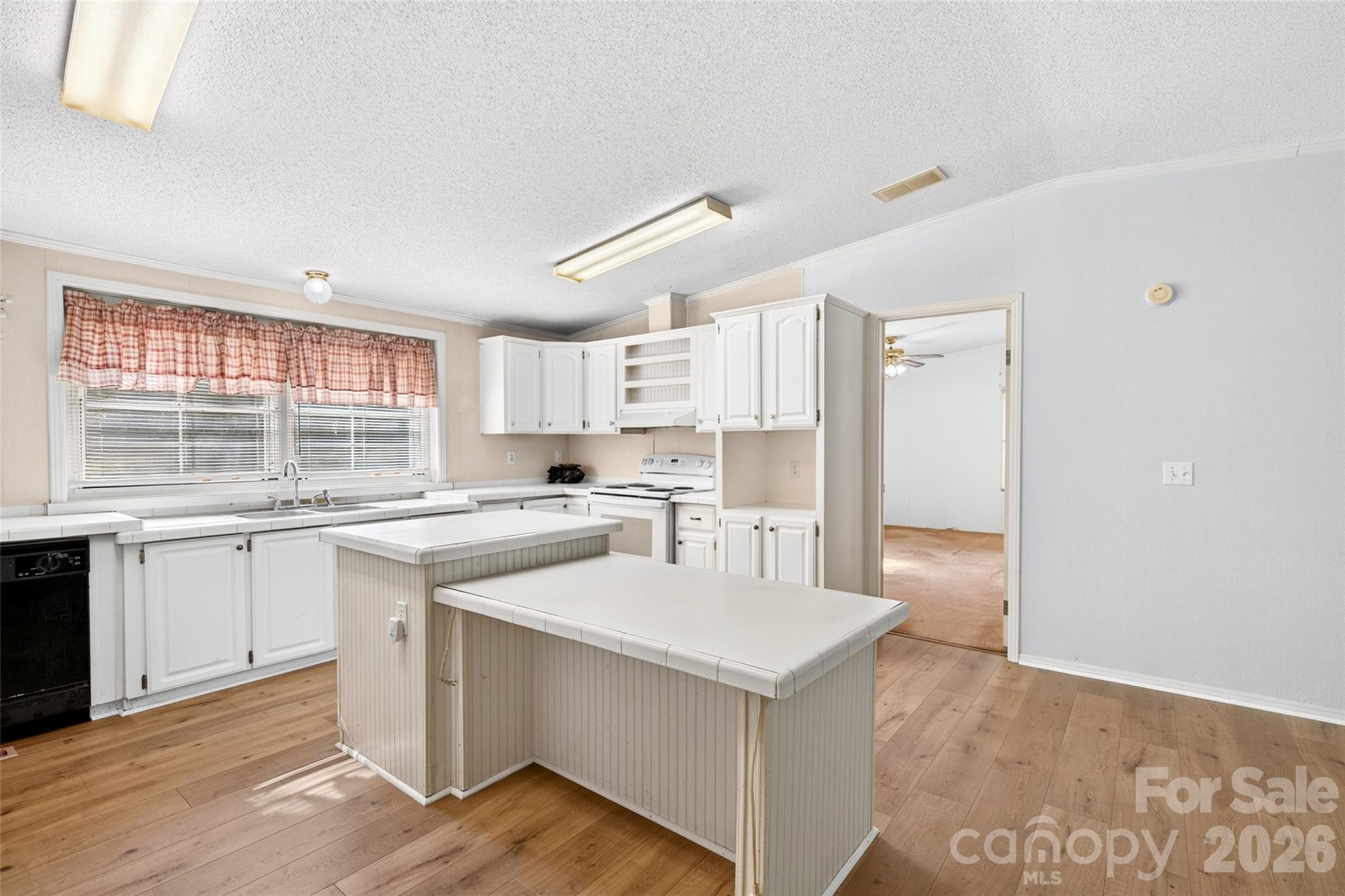388 Chinquapin Lane — Mt Ulla