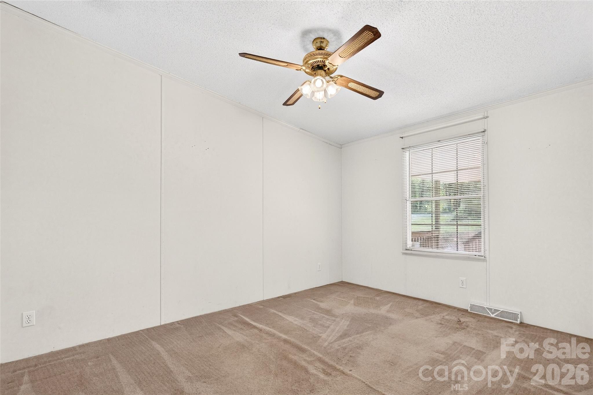 388 Chinquapin Lane — Mt Ulla