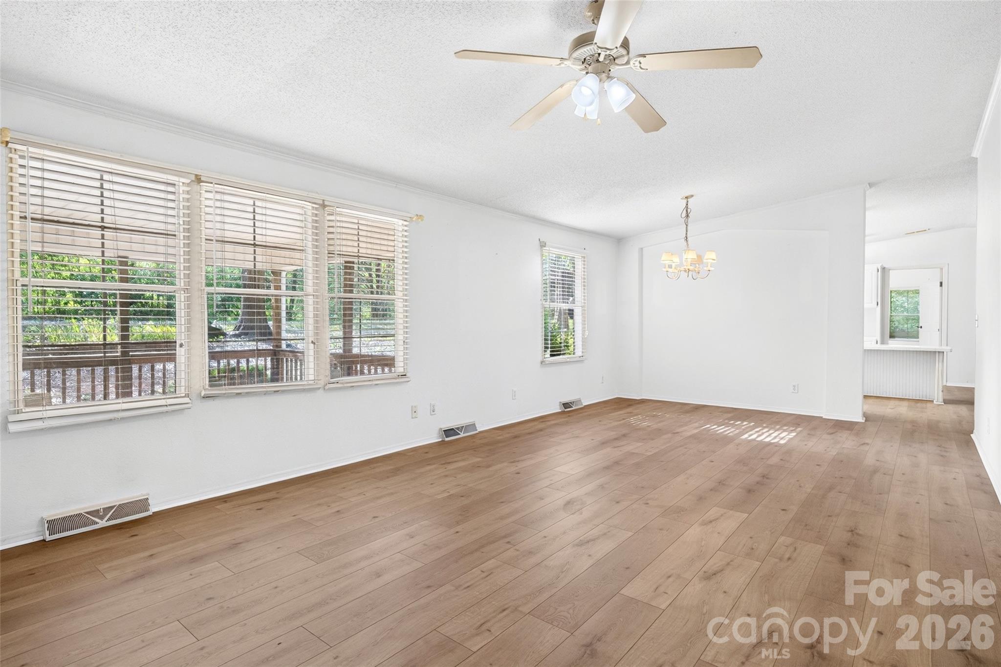 388 Chinquapin Lane — Mt Ulla
