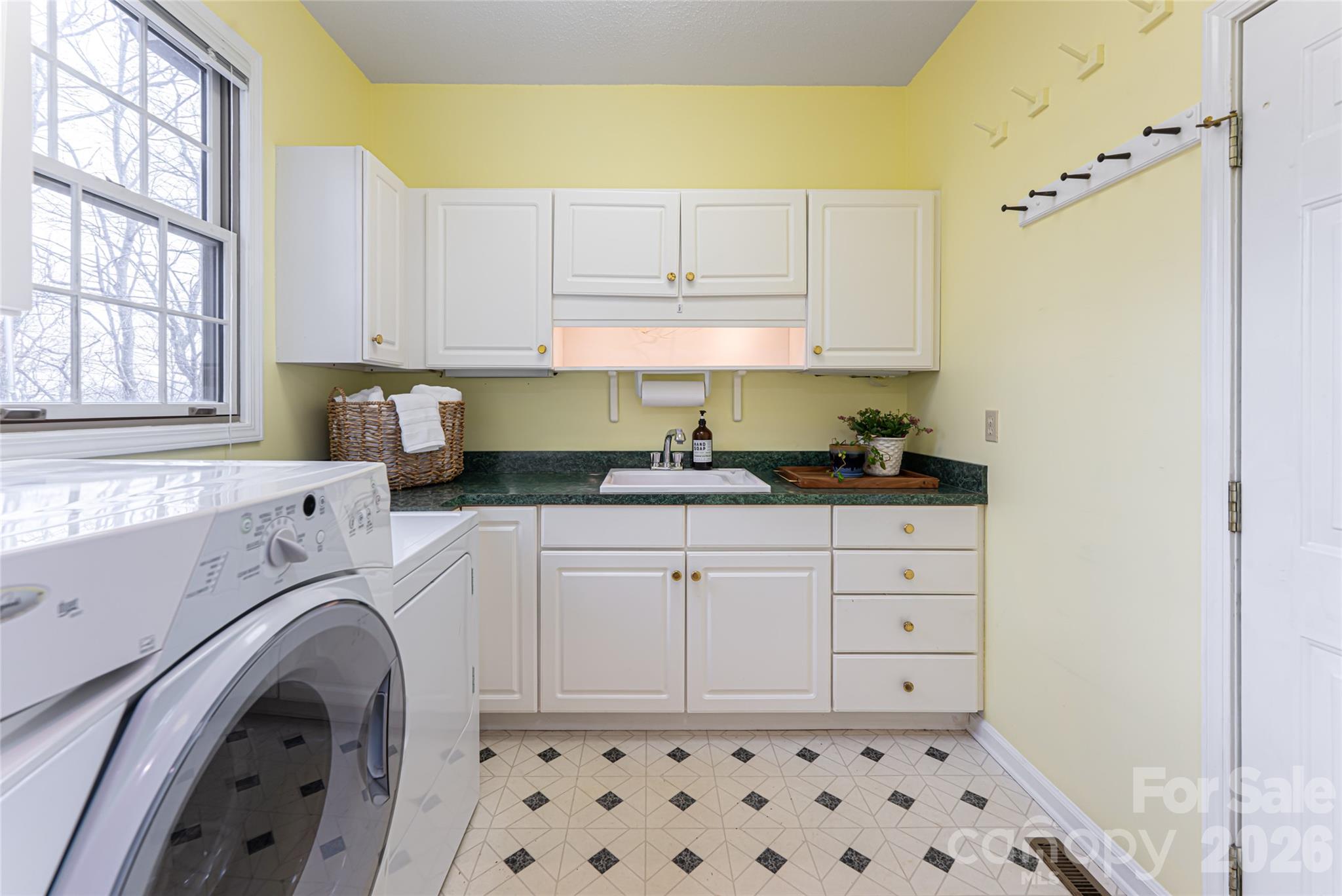 65 Timber Park Drive — Black Mountain