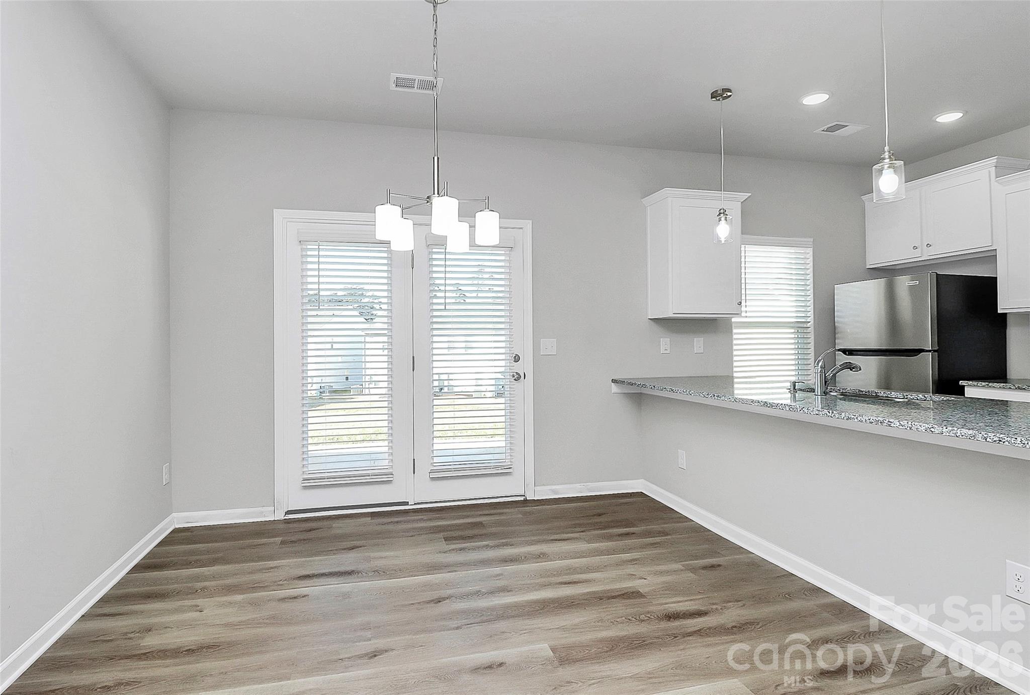 7113 Somerford Road — Charlotte