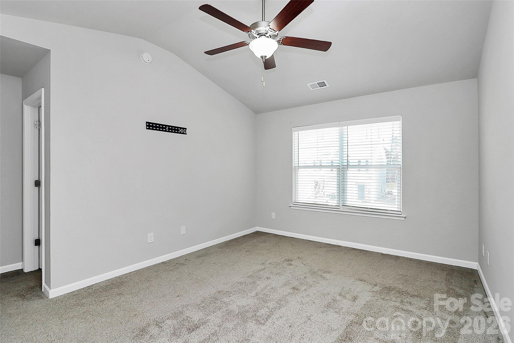 7113 Somerford Road — Charlotte