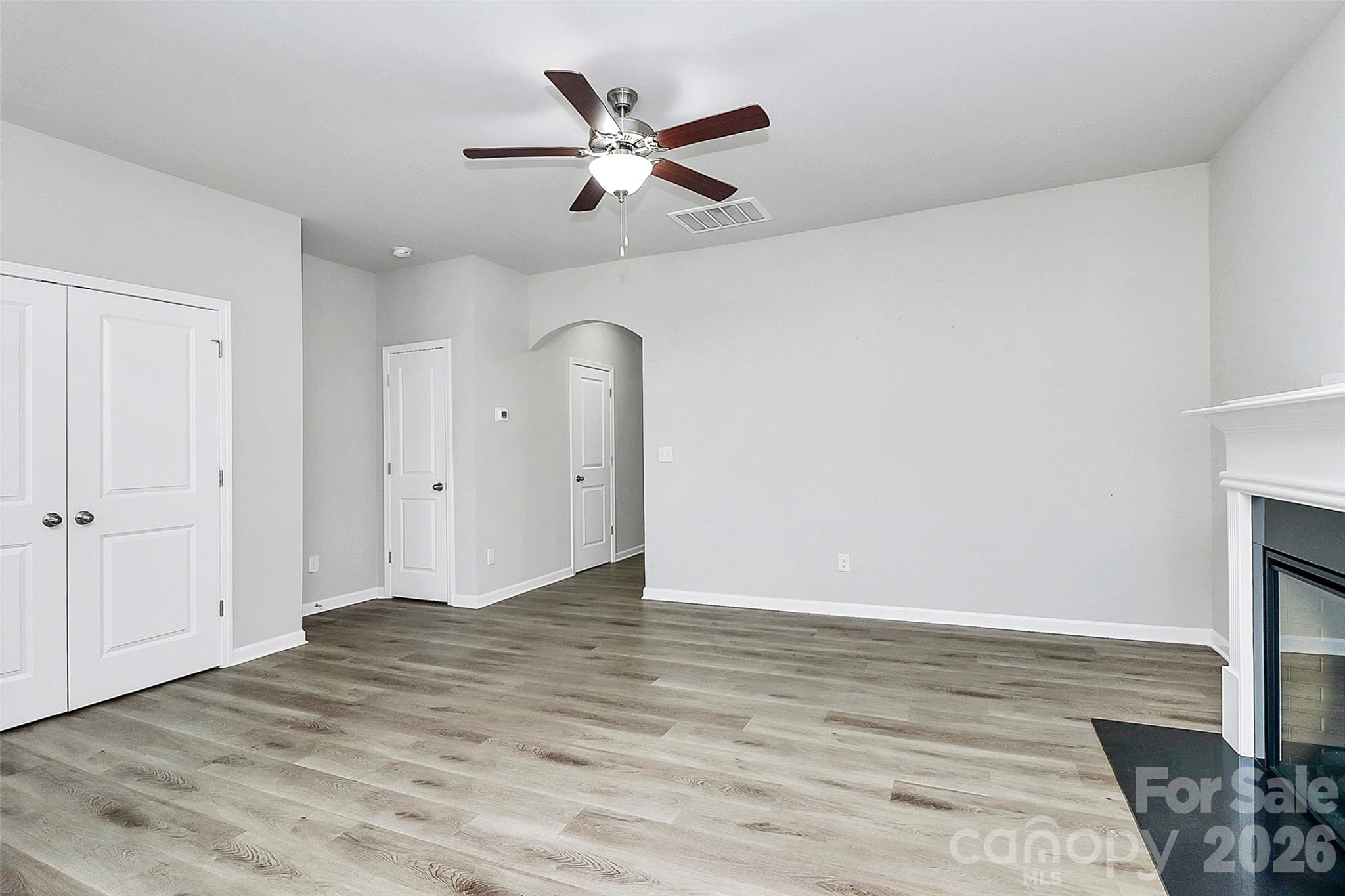 7113 Somerford Road — Charlotte