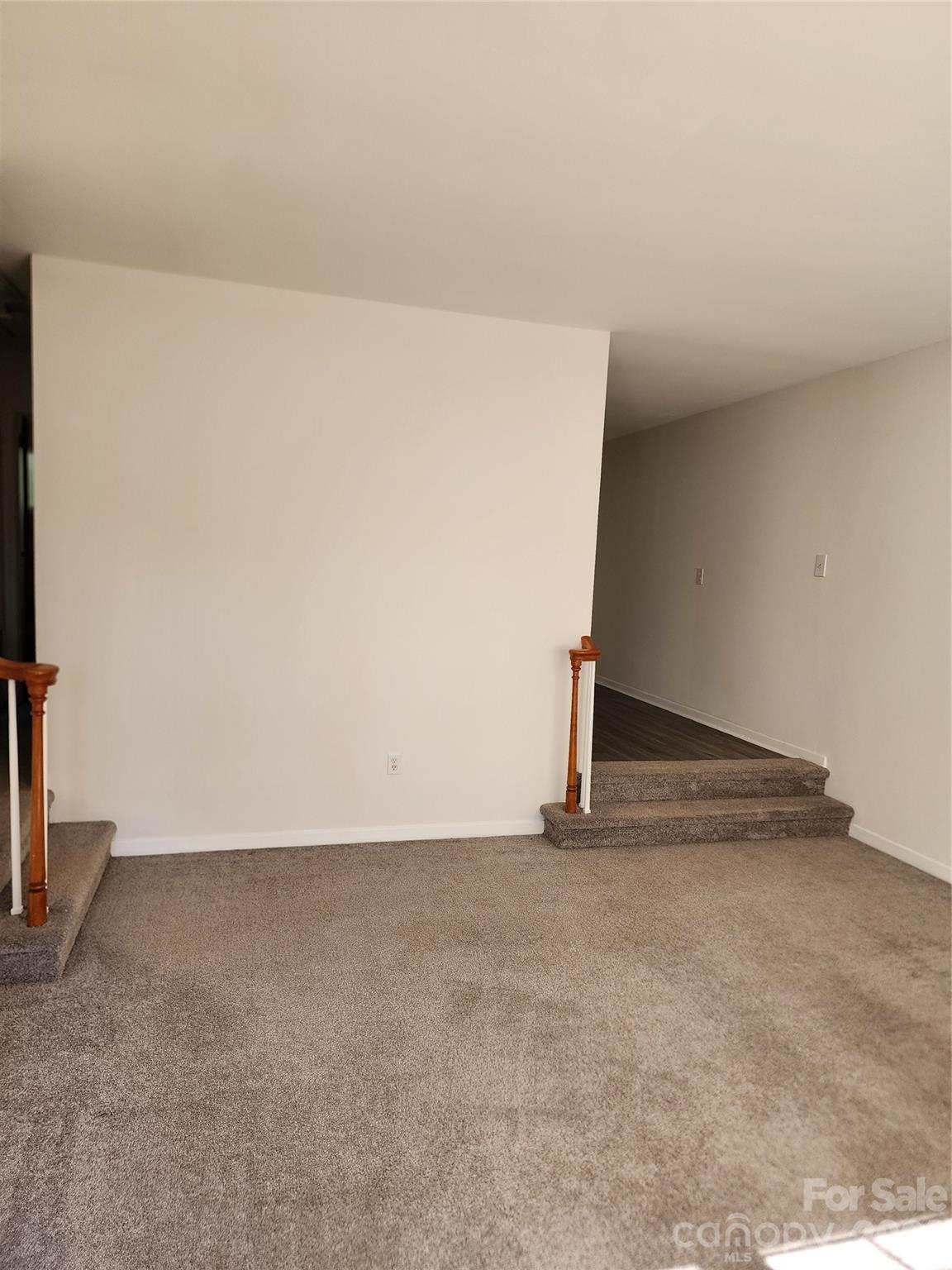 601 Camrose Drive — Charlotte