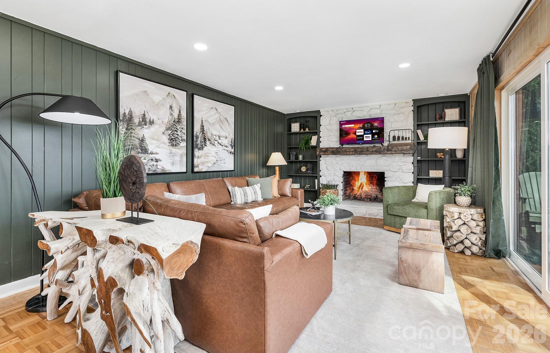 556/558 Thorncliff Drive — Seven Devils