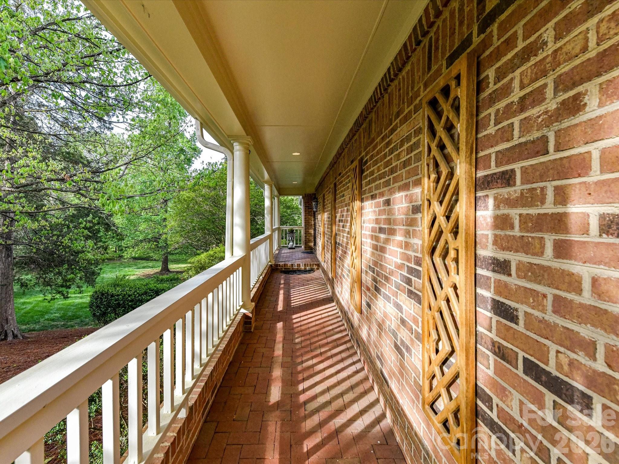 1847 Meadowood Lane — Charlotte