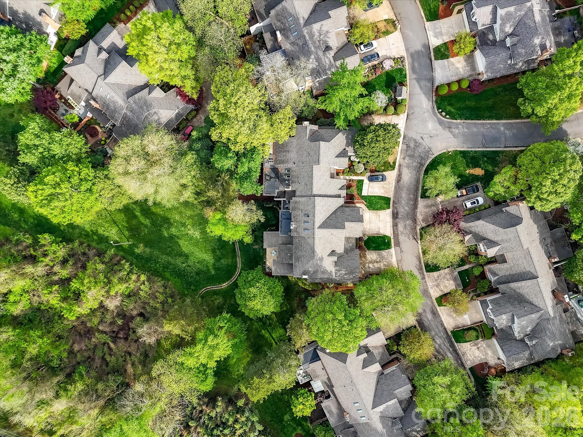 1847 Meadowood Lane — Charlotte