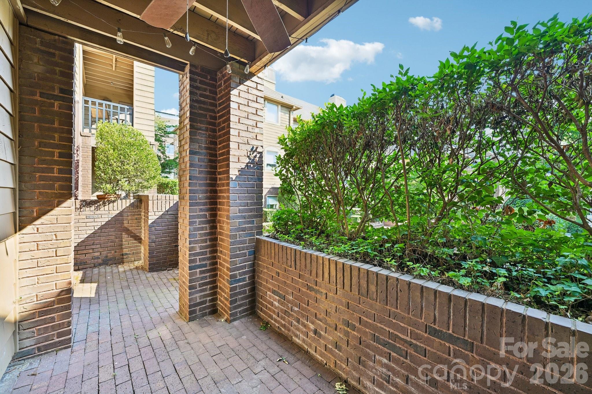 1109 E Morehead Street #16 — Charlotte