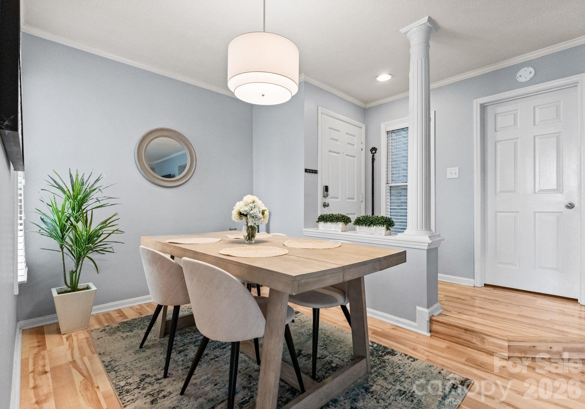 1109 E Morehead Street #16 — Charlotte