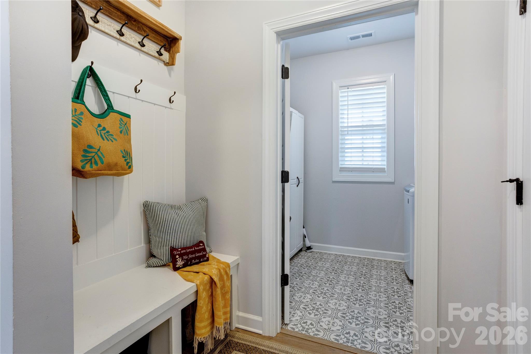 3826 Dahlia Drive — Harrisburg