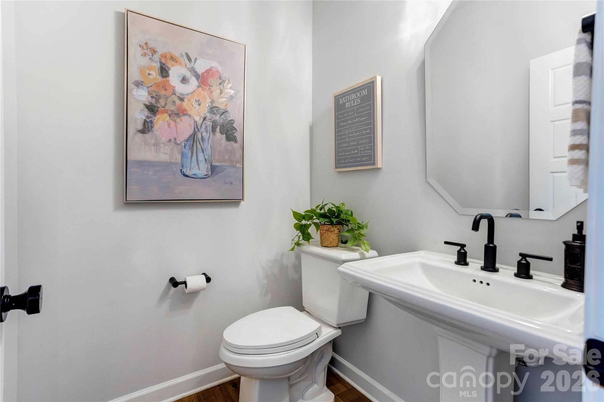 3826 Dahlia Drive — Harrisburg