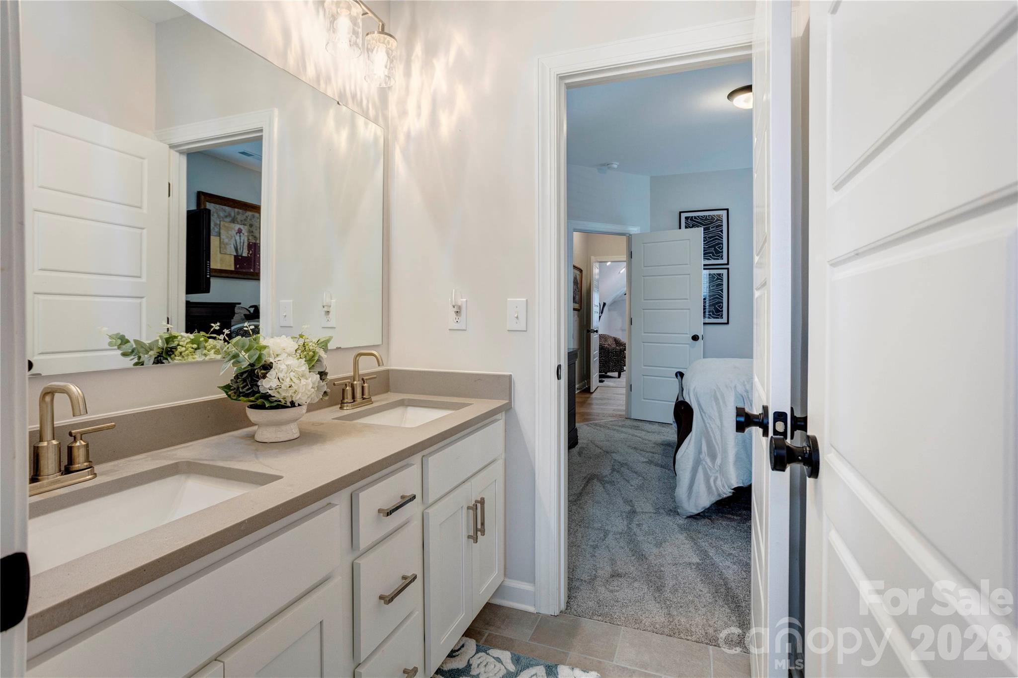 3826 Dahlia Drive — Harrisburg