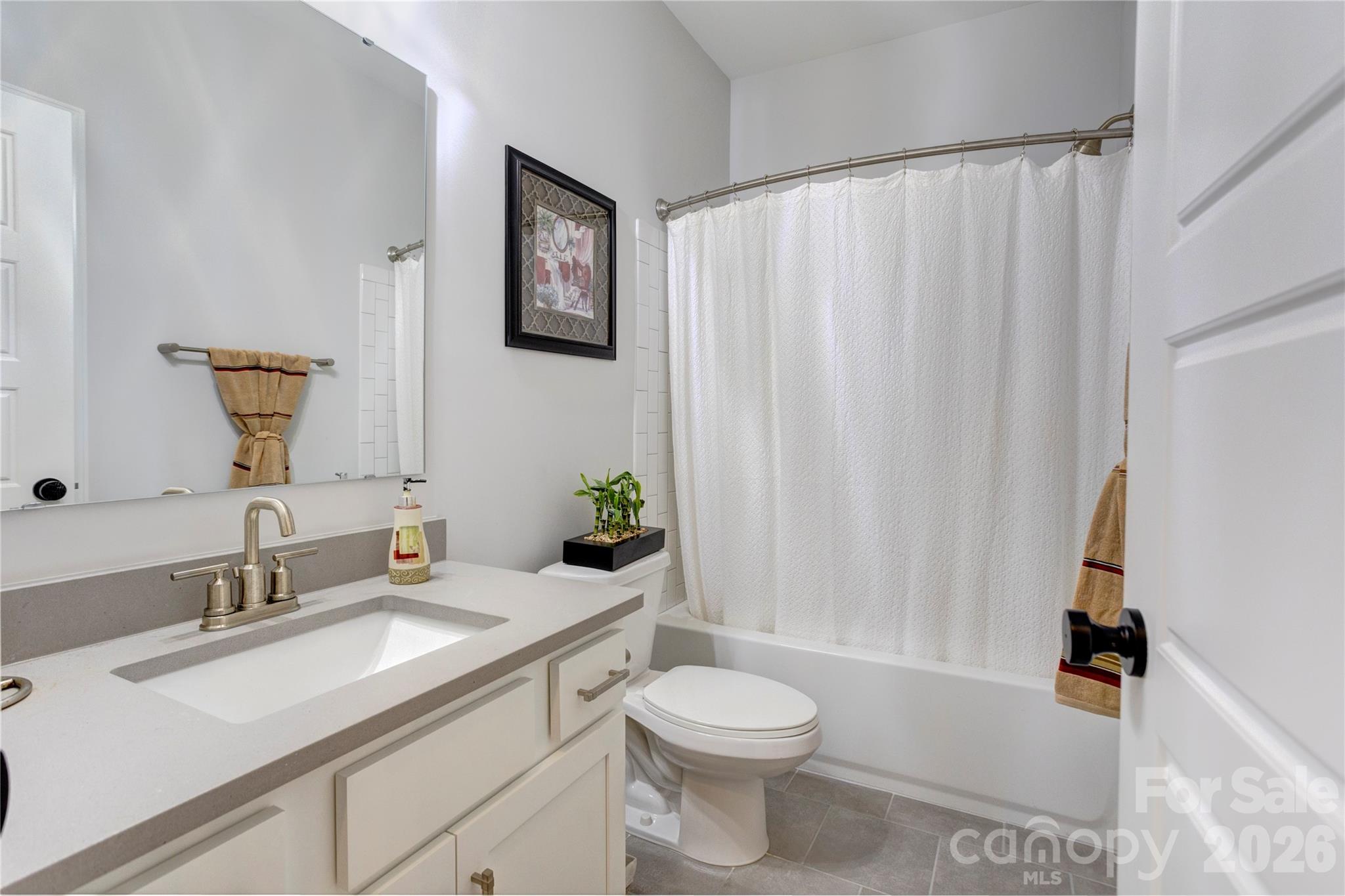 3826 Dahlia Drive — Harrisburg