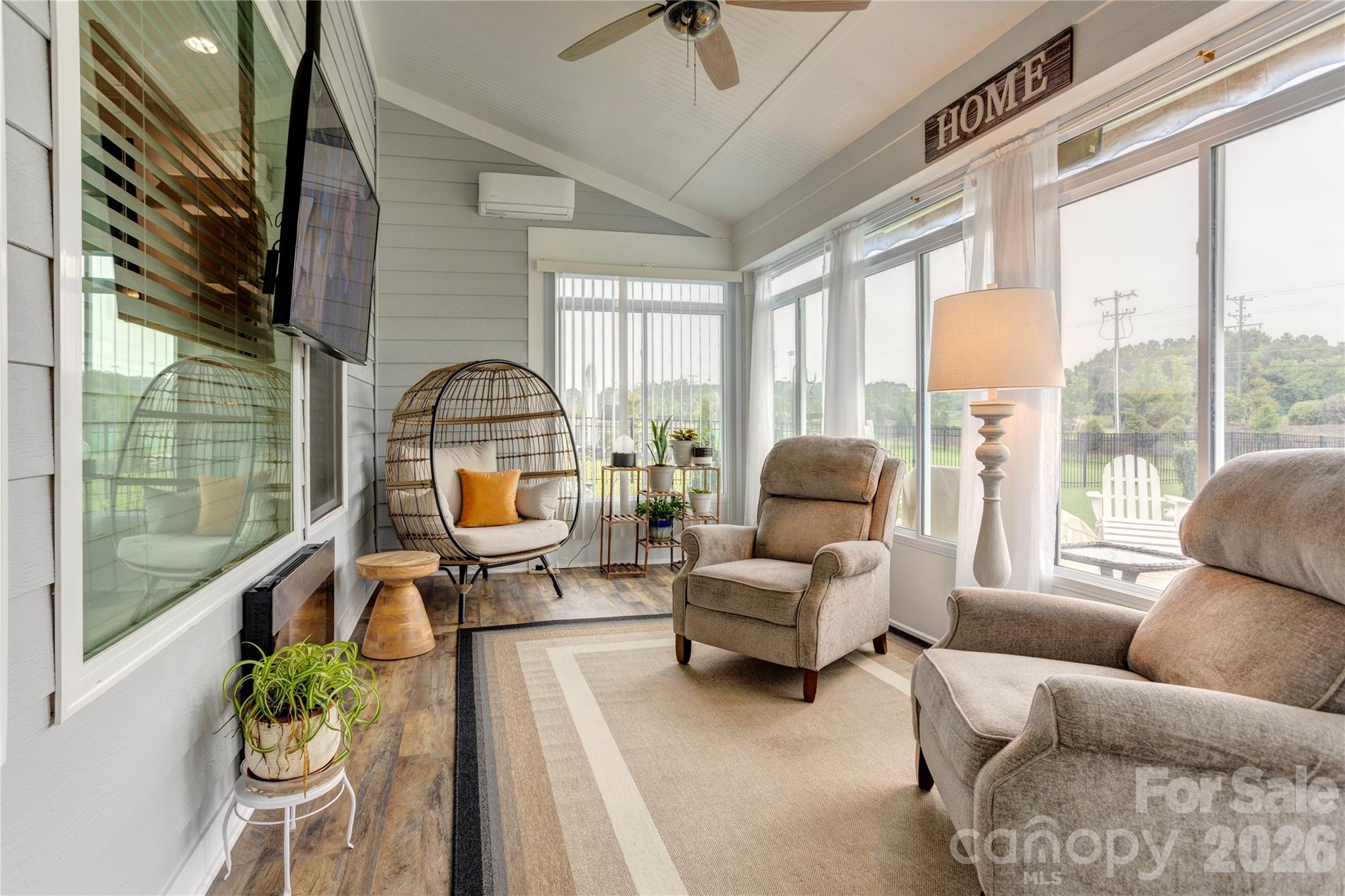 3826 Dahlia Drive — Harrisburg