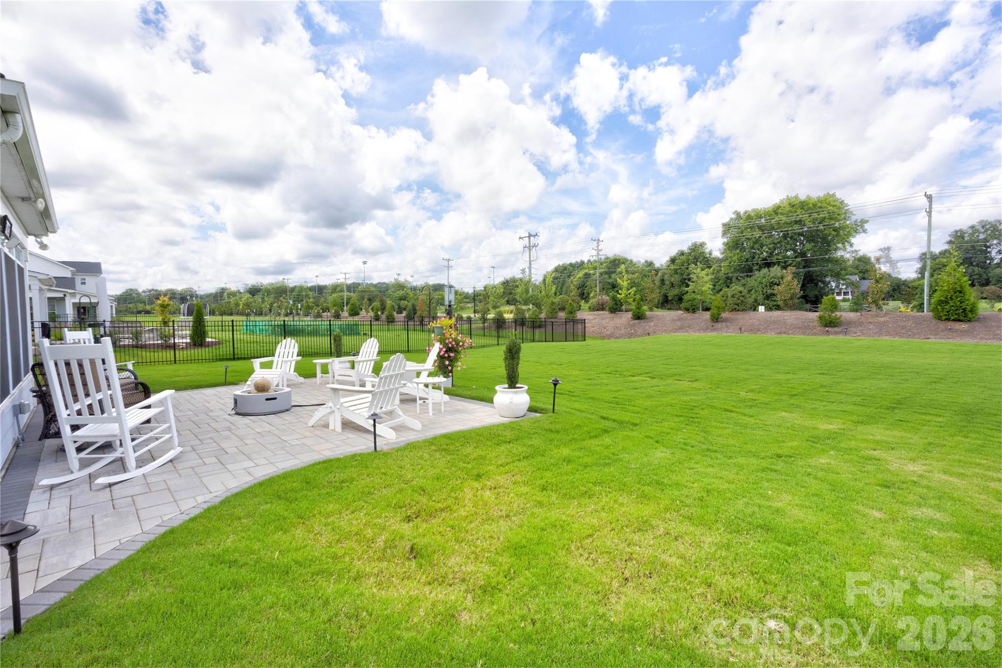 3826 Dahlia Drive — Harrisburg