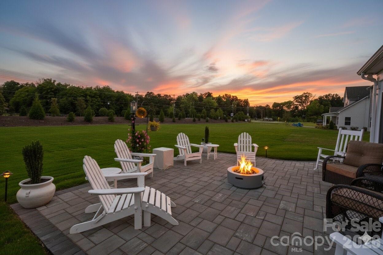 3826 Dahlia Drive — Harrisburg