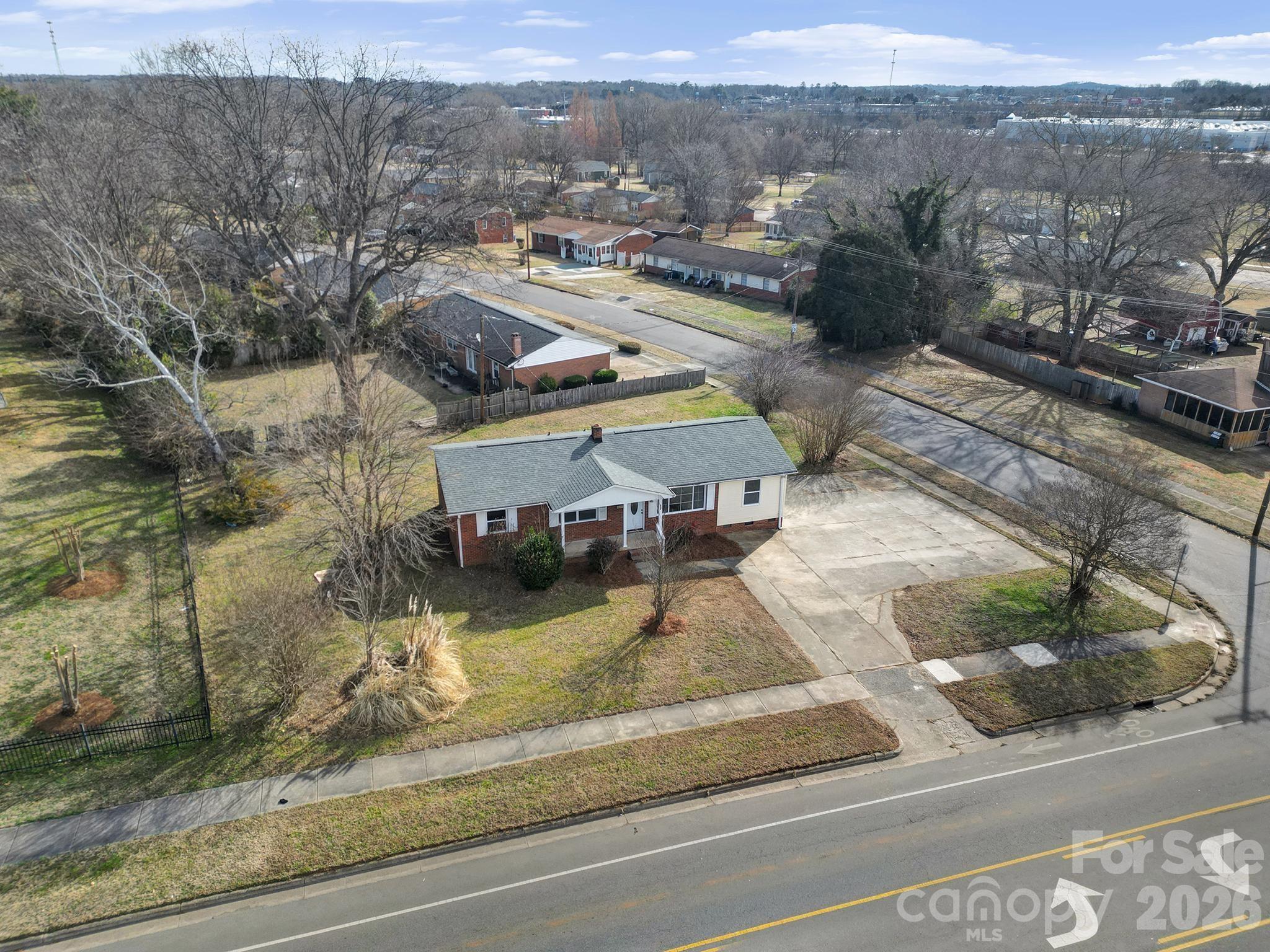 328 Old Concord Road — Salisbury