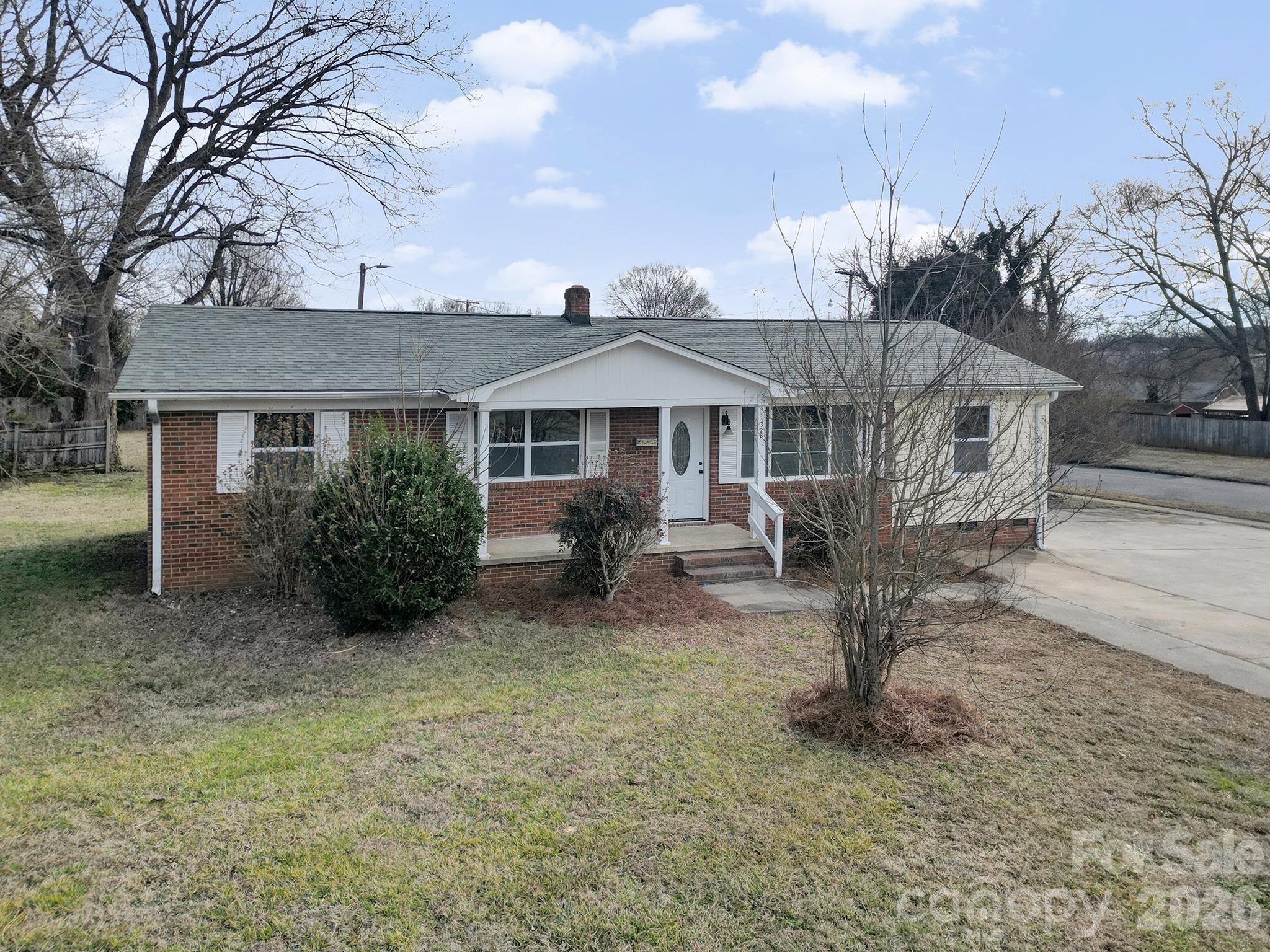 328 Old Concord Road — Salisbury