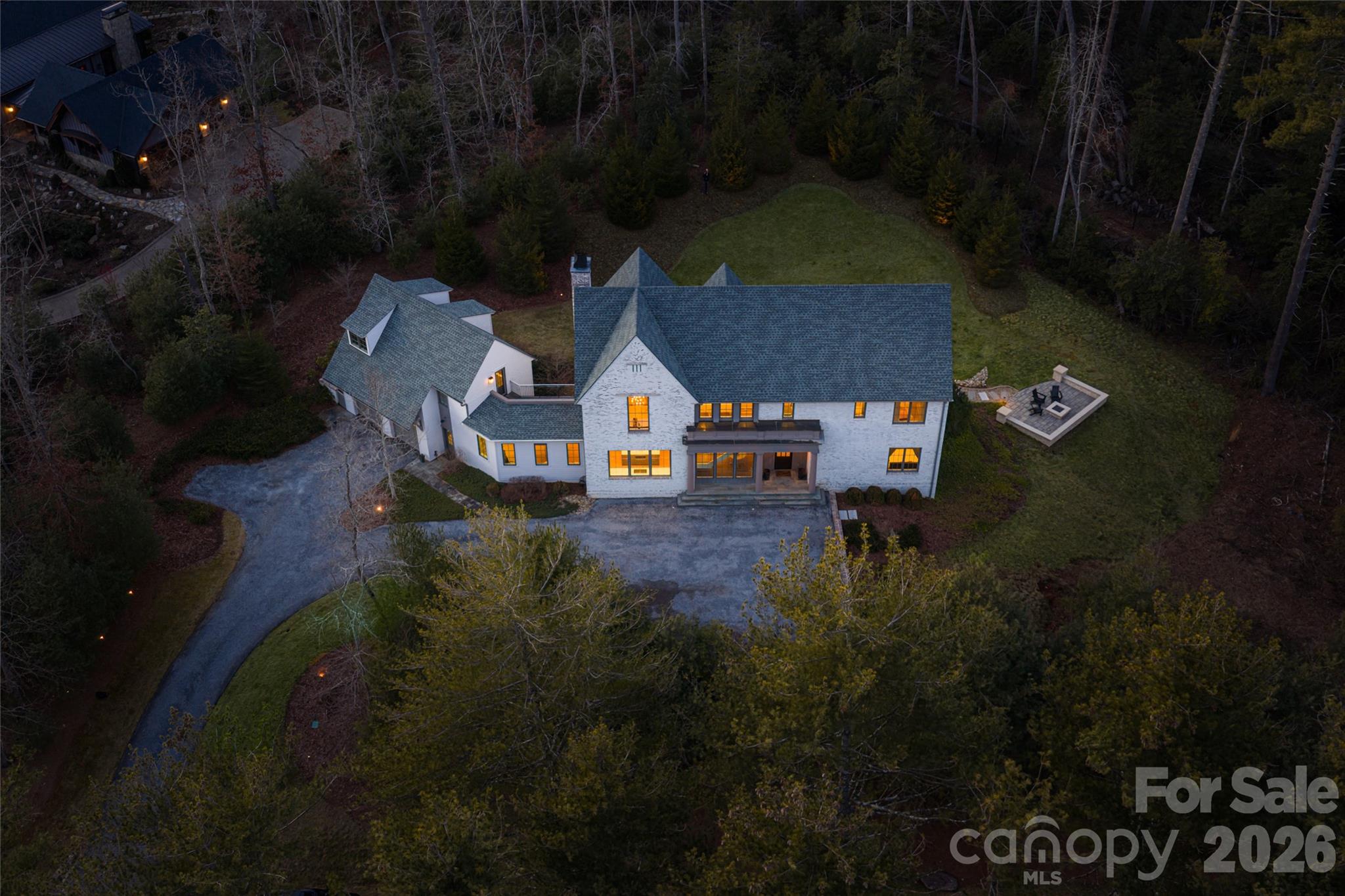 93 Mirehouse Run — Asheville