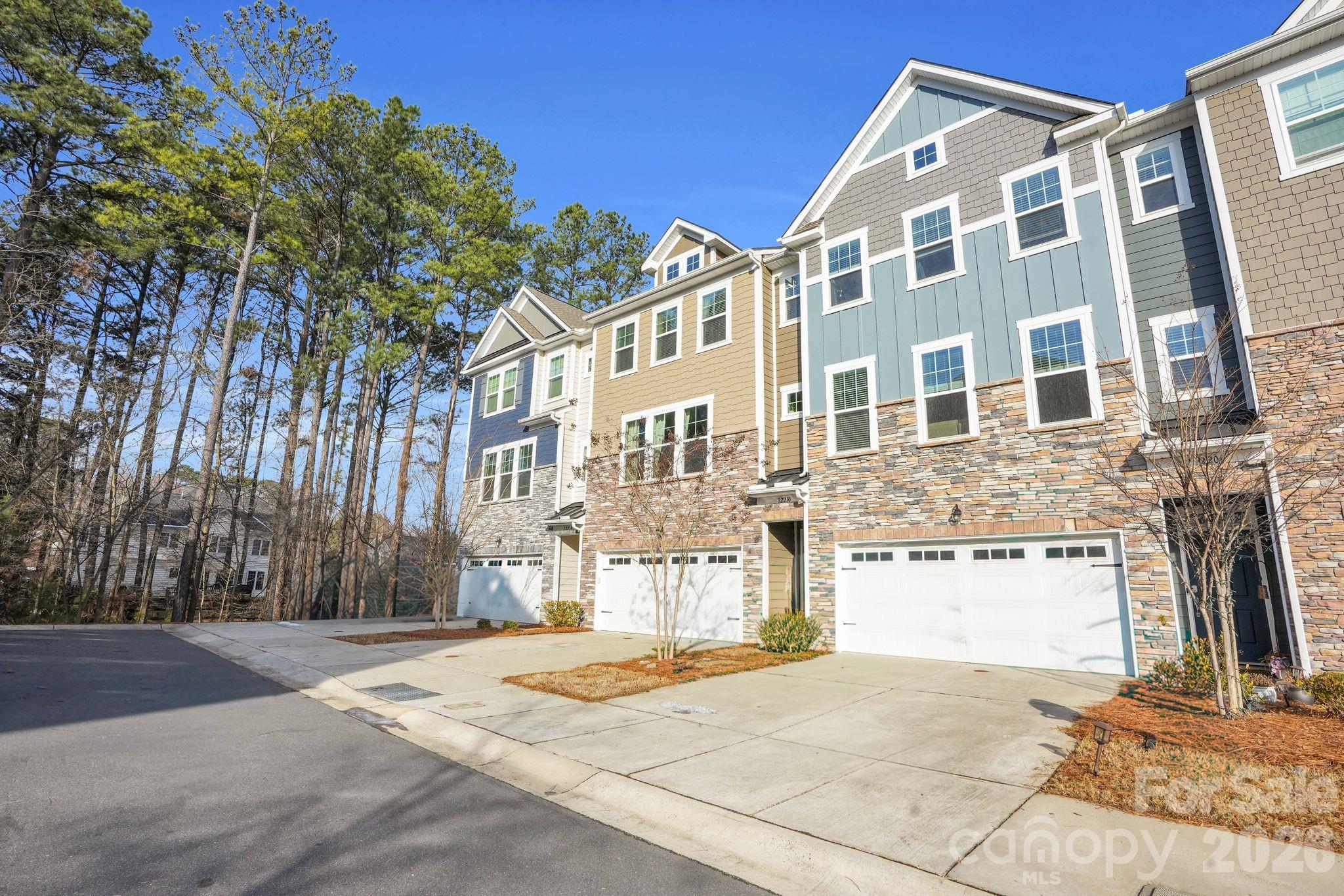 12210 Ardrey Park Drive — Charlotte