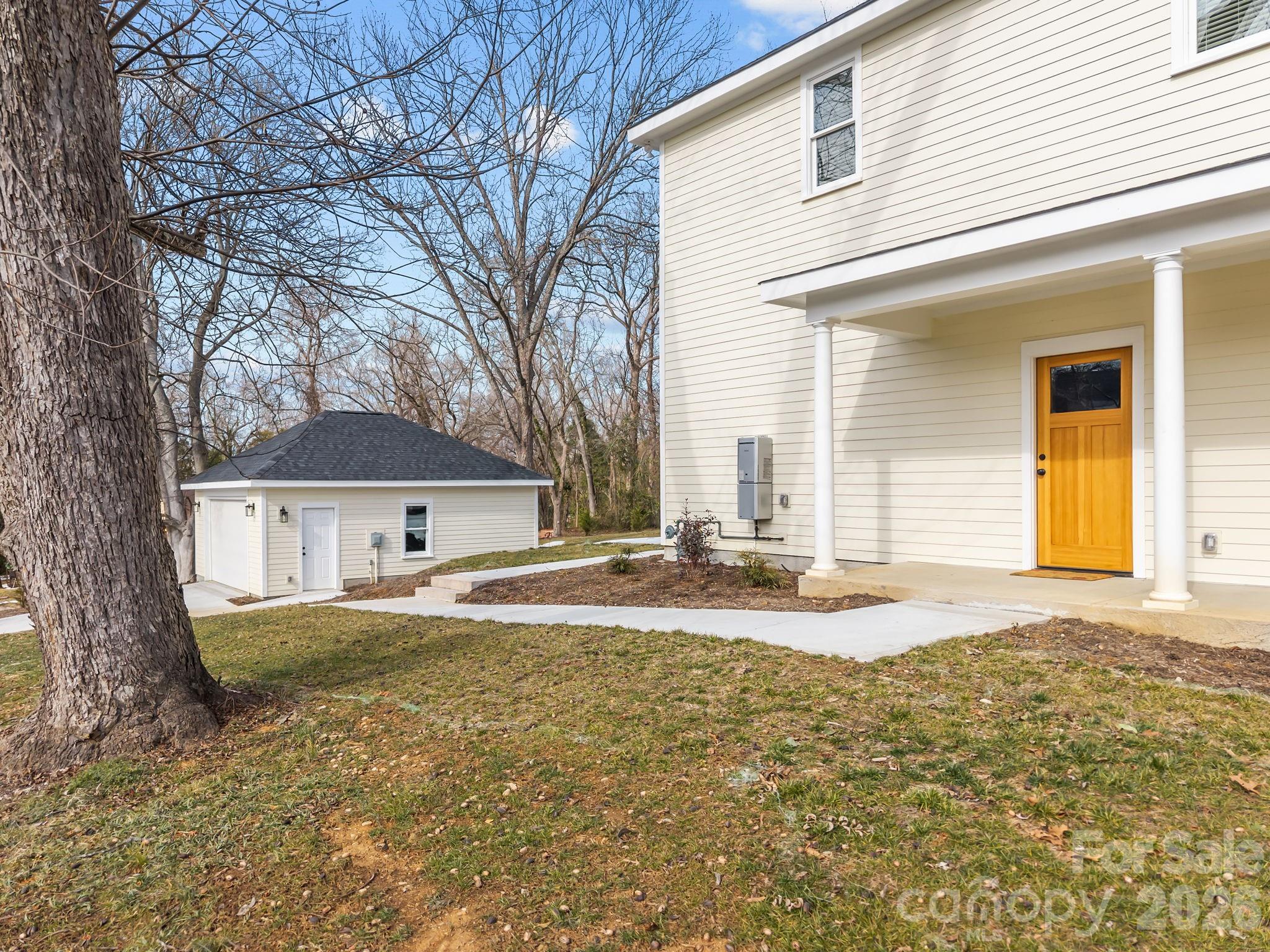 1008 N Main Street — Salisbury