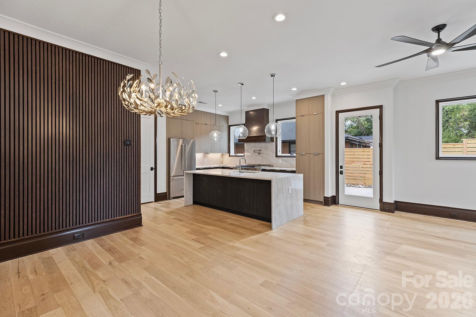 2117 LOMBARDY Circle — Charlotte