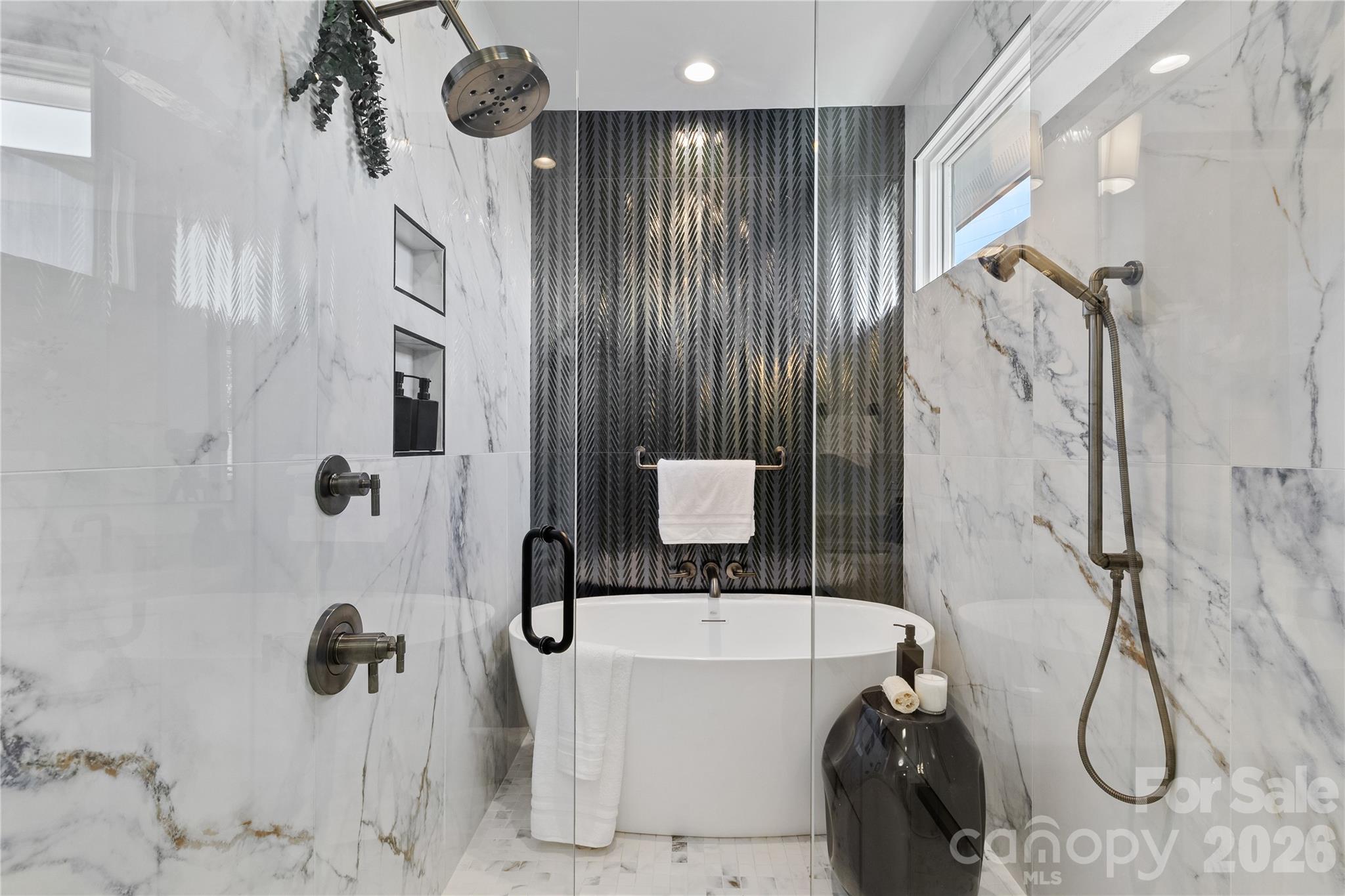 2117 LOMBARDY Circle — Charlotte