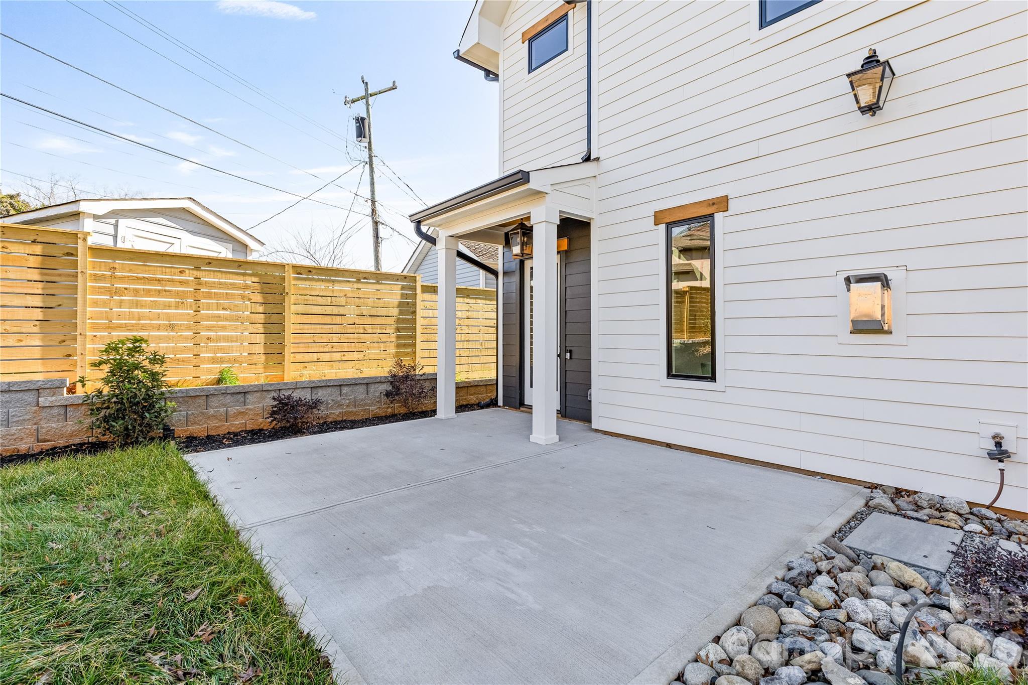 2117 LOMBARDY Circle — Charlotte