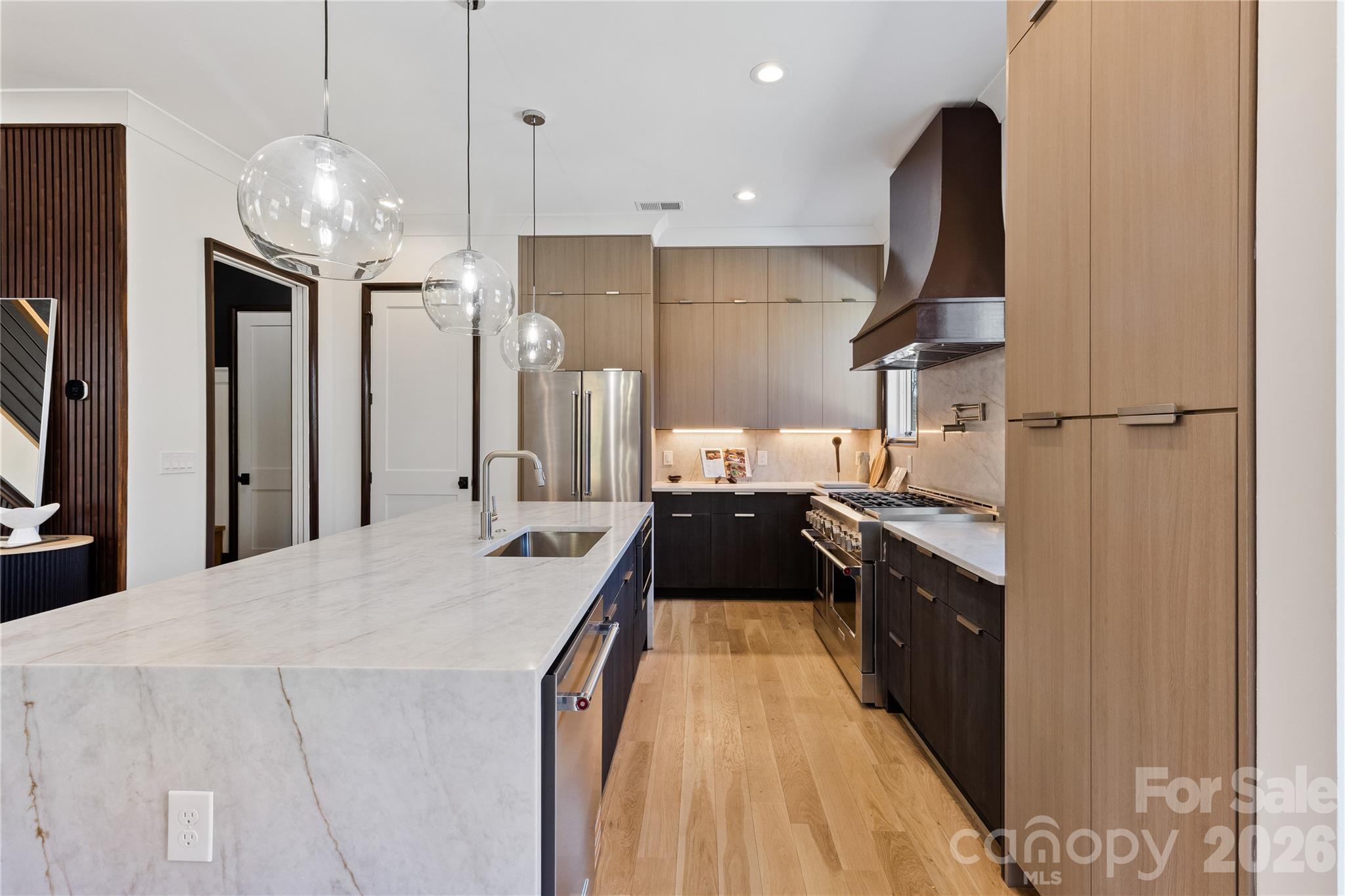 2117 LOMBARDY Circle — Charlotte