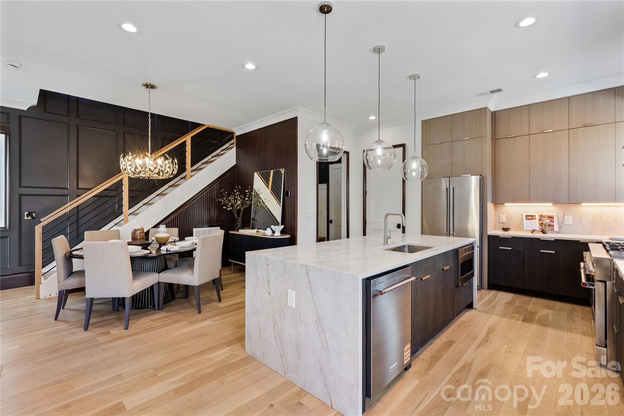 2117 LOMBARDY Circle — Charlotte