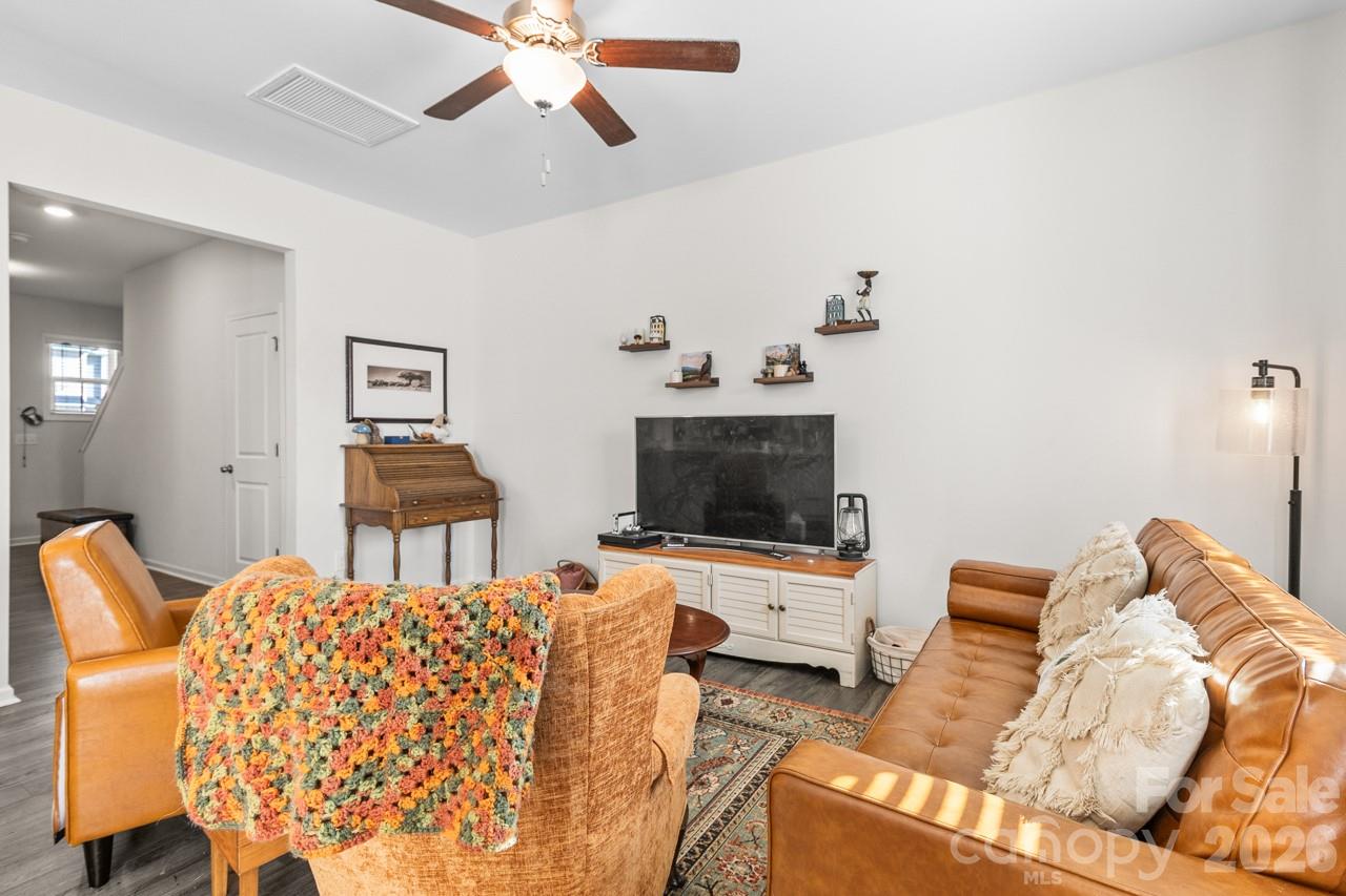 3738 Yorkshire Place — Terrell